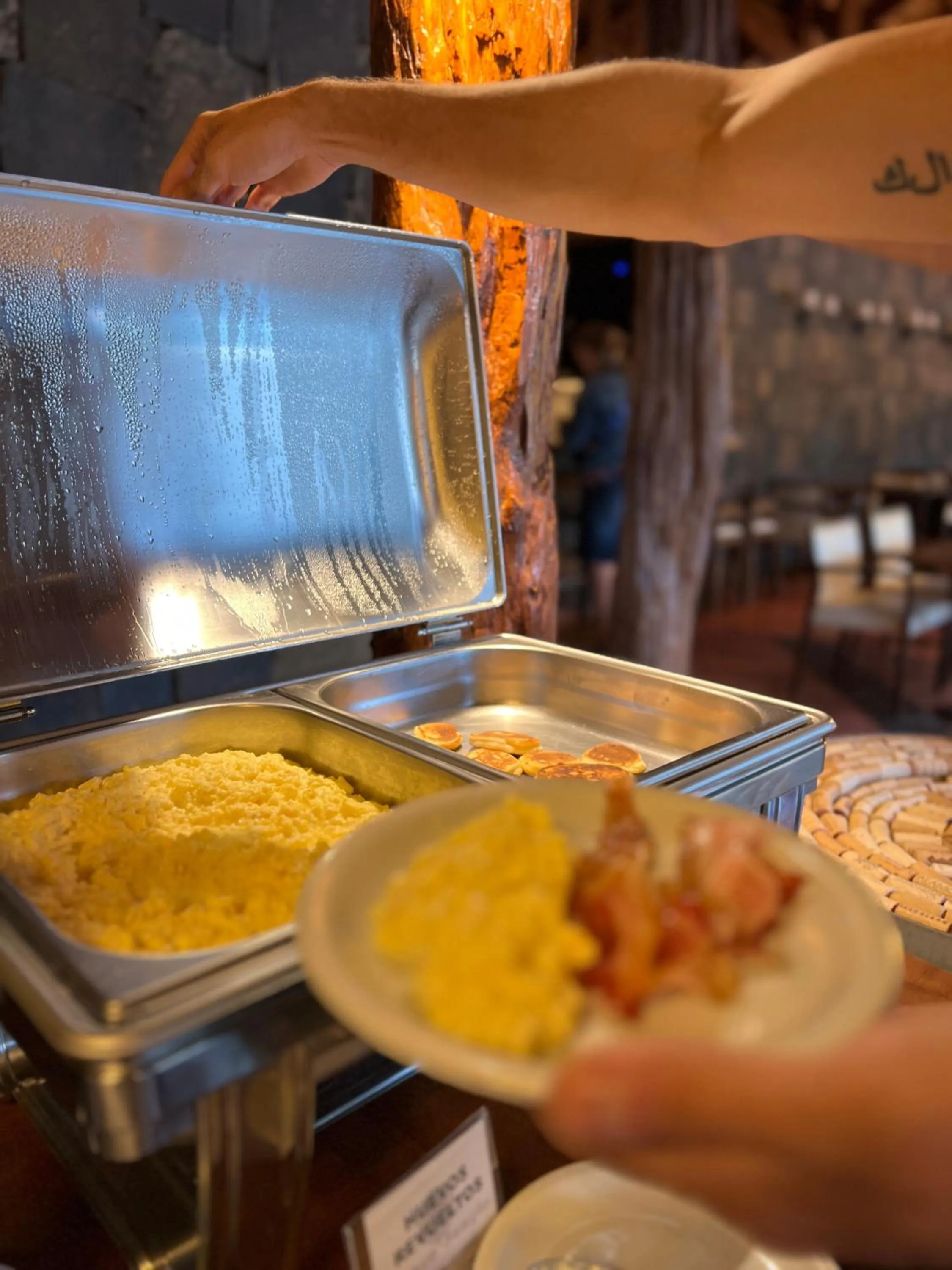 Buffet breakfast in Iguazu Jungle Lodge