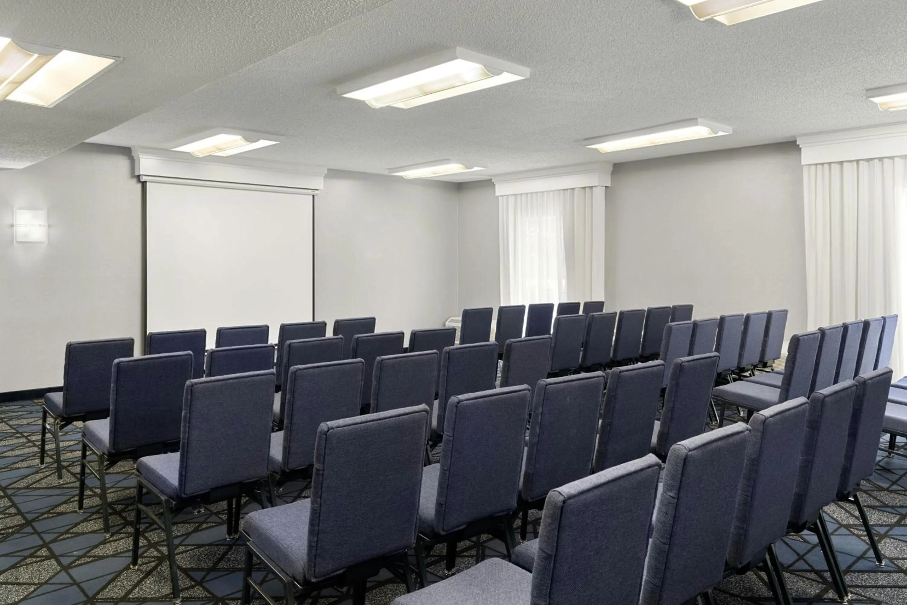 Meeting/conference room in Courtyard Birmingham Hoover