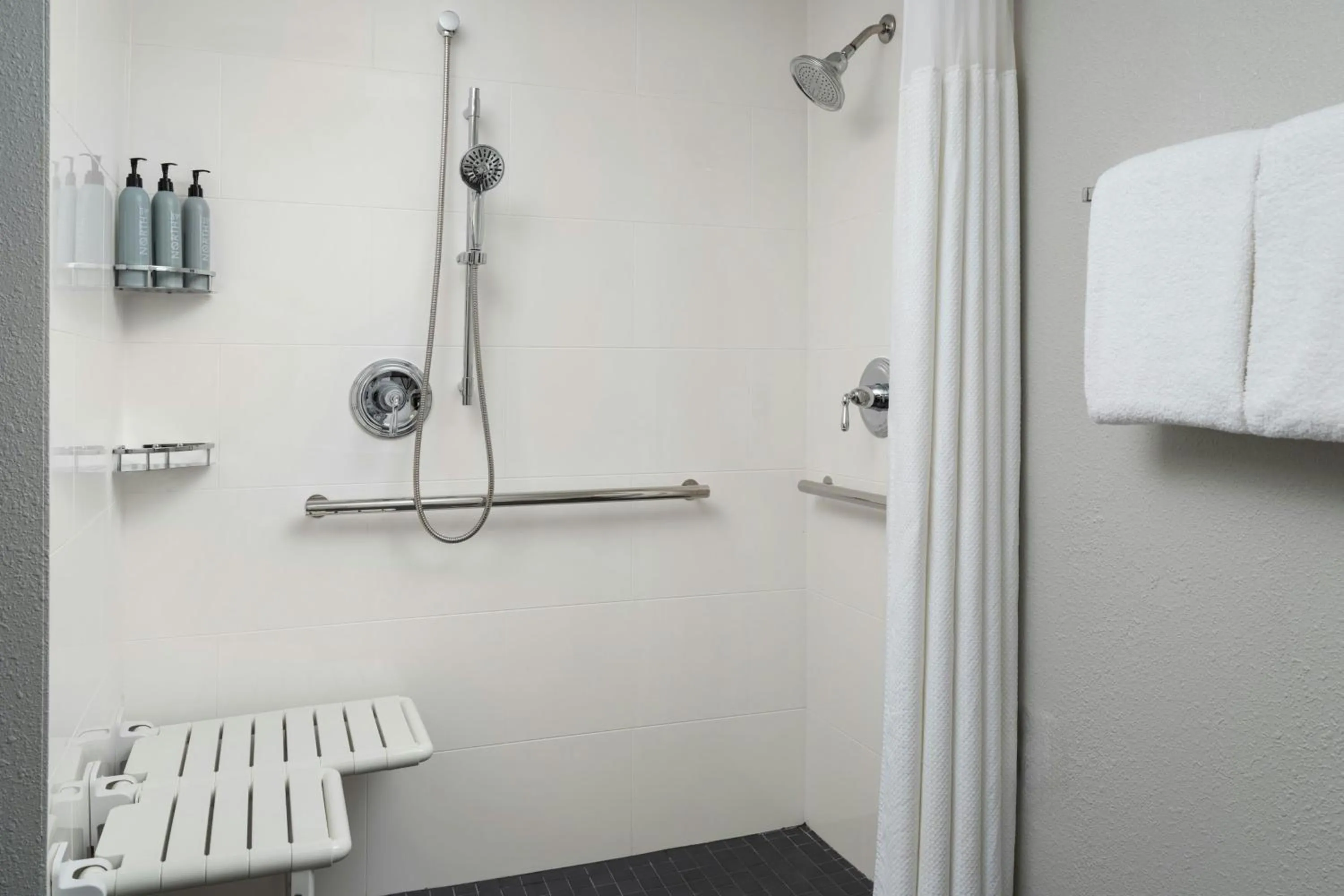 Bathroom in Courtyard Birmingham Hoover