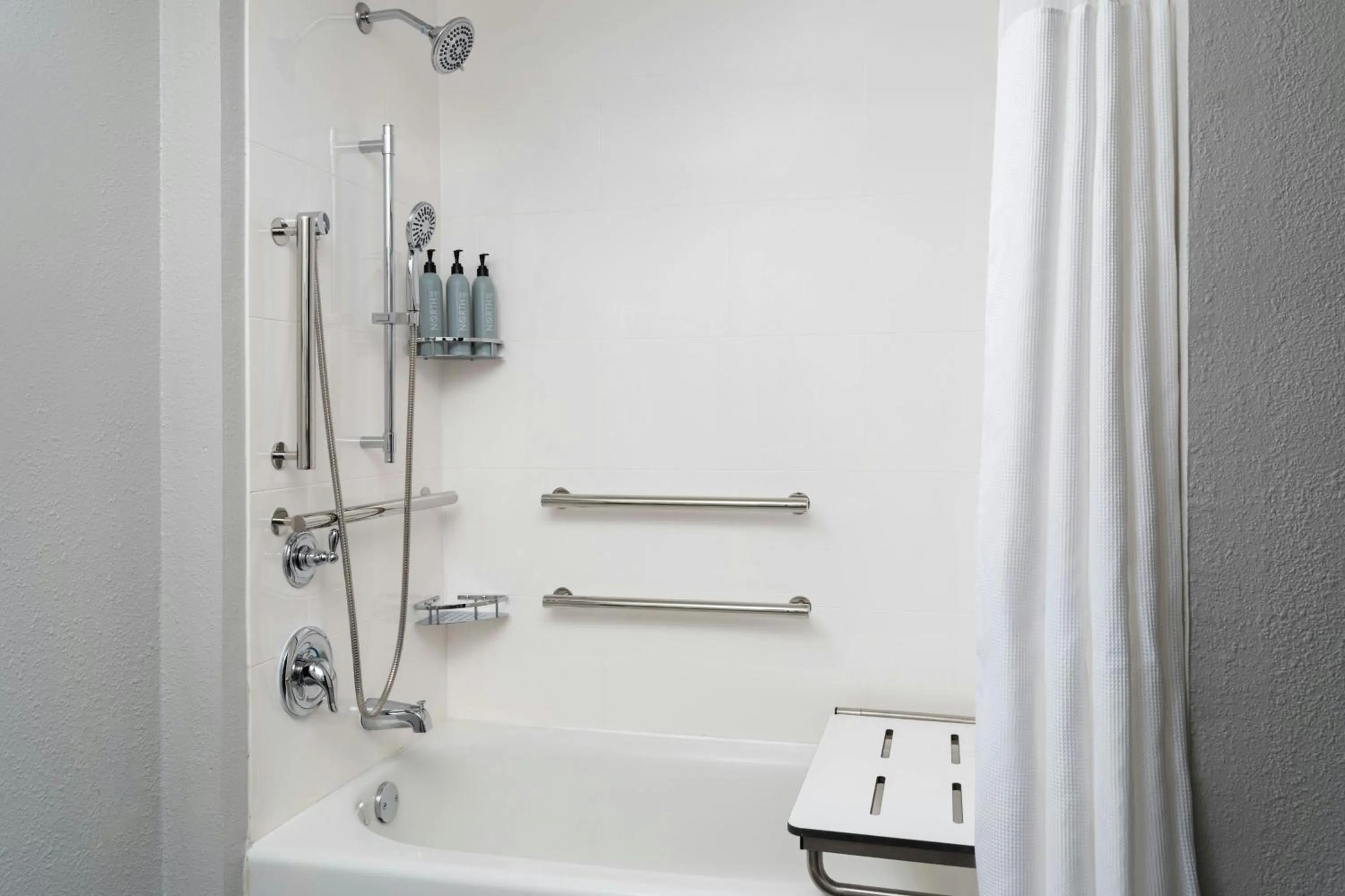 Bathroom in Courtyard Birmingham Hoover