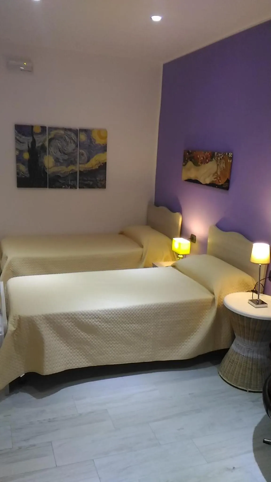 Bed in Piazza Castello