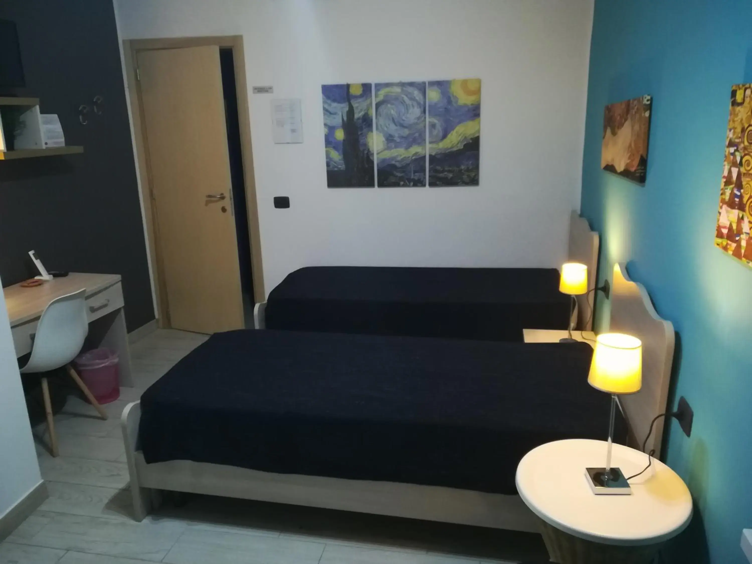 Deluxe Double or Twin Room with Balcony in Piazza Castello Deluxe Double or Twin Room with Balcony in Piazza Castello