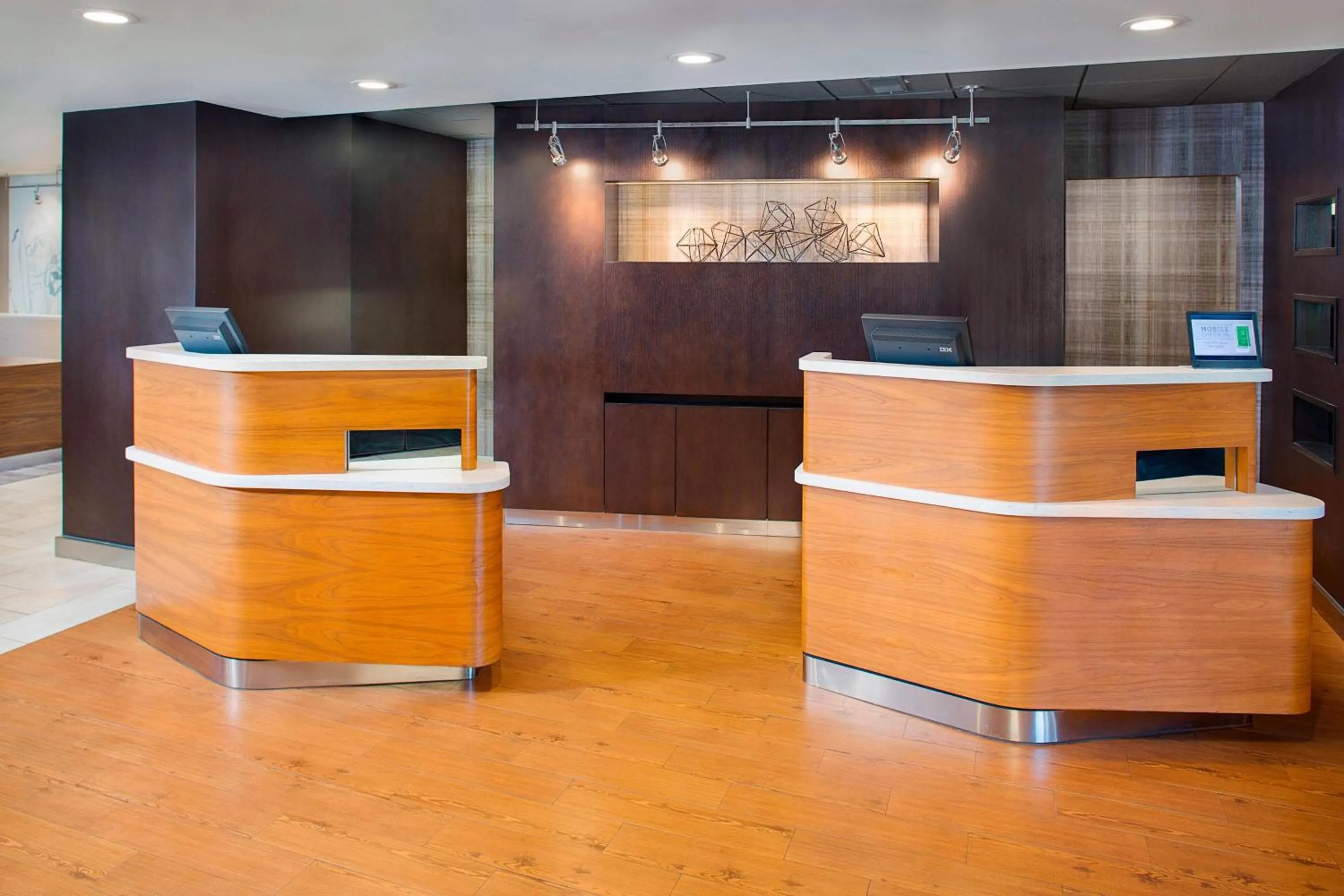 Lobby or reception in Courtyard by Marriott Birmingham Homewood