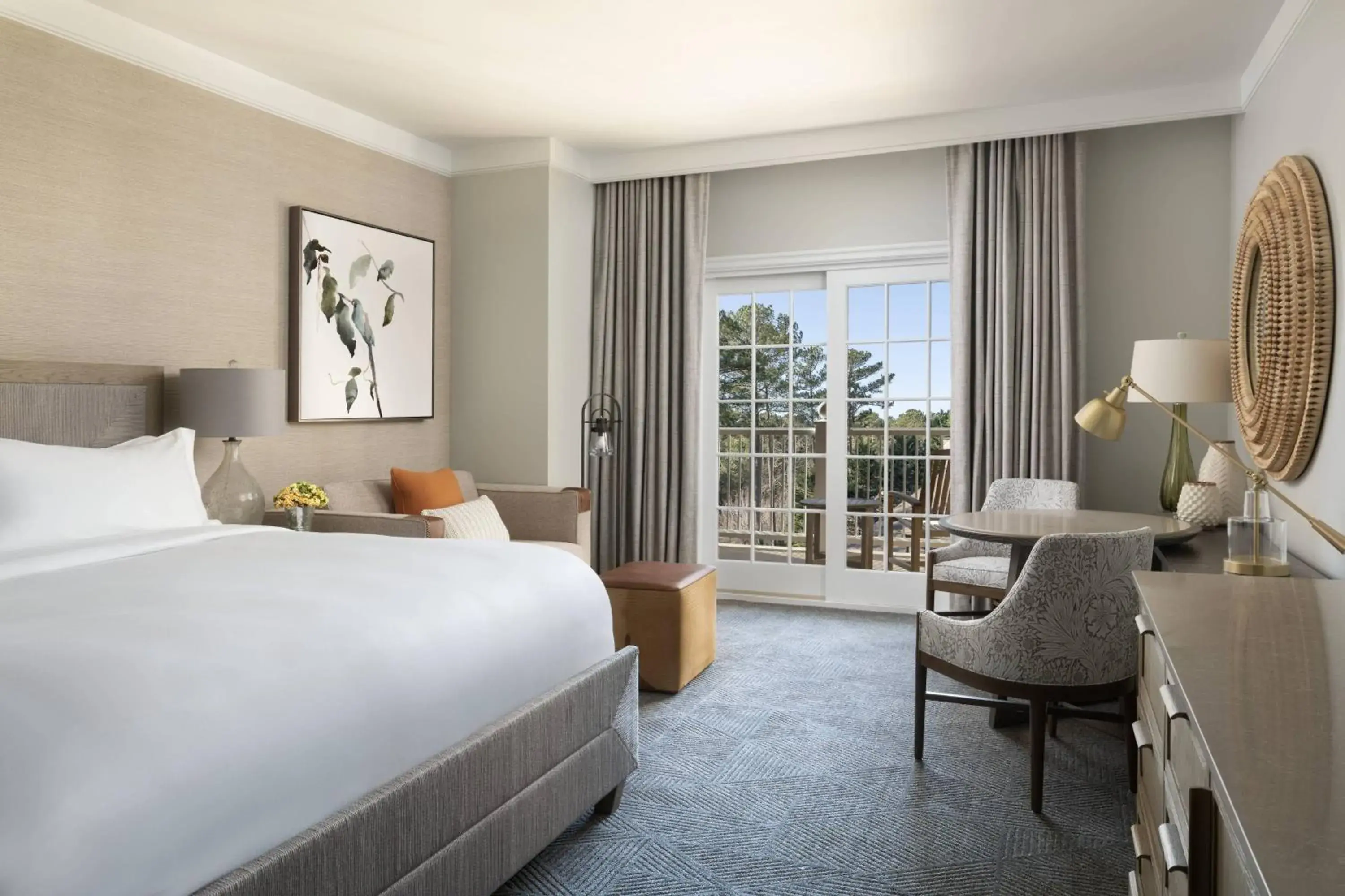 King or Double Room with Resort View in The Ritz-Carlton Reynolds, Lake Oconee King or Double Room with Resort View in The Ritz-Carlton Reynolds, Lake Oconee