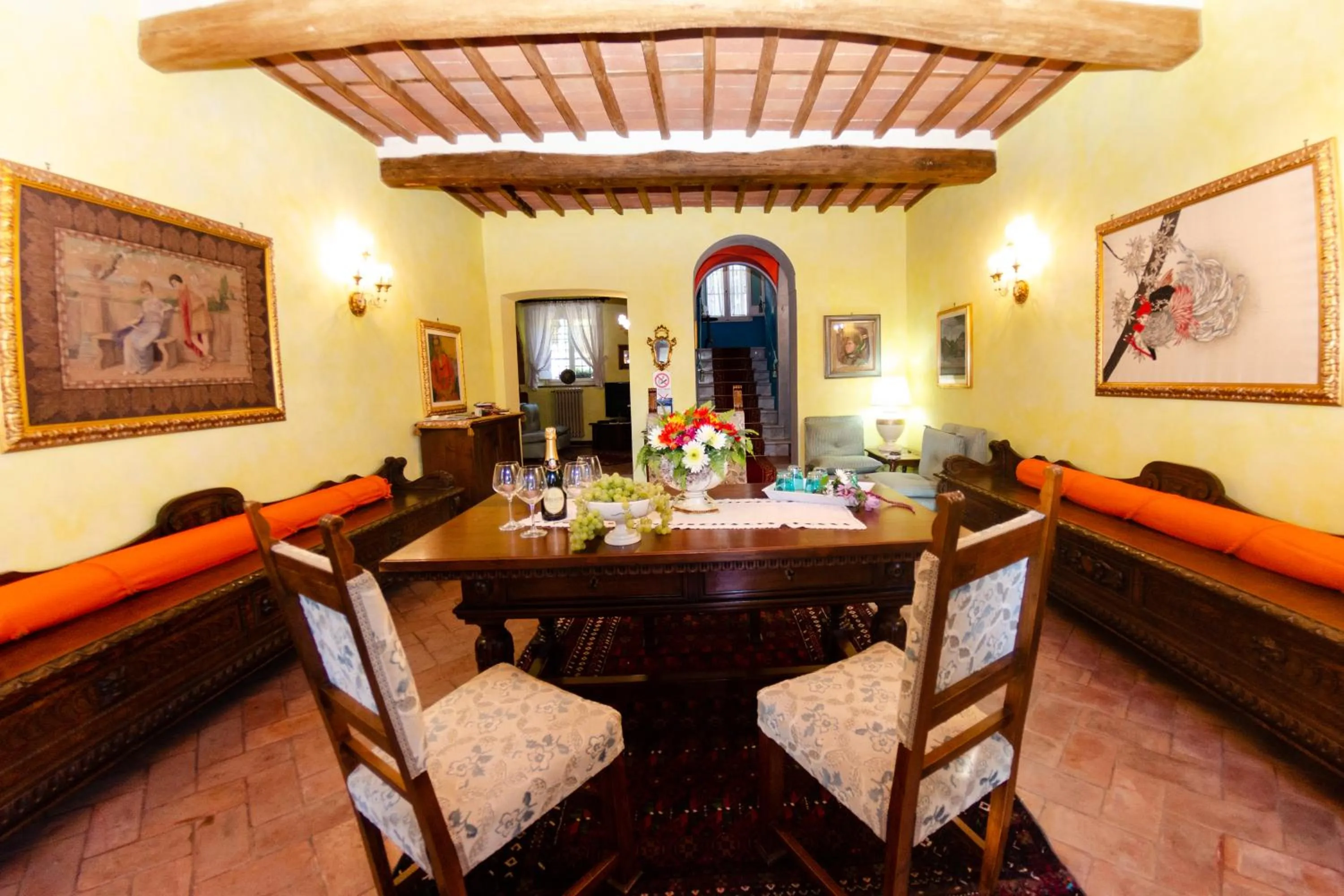 Dining area in Villa al Borghetto