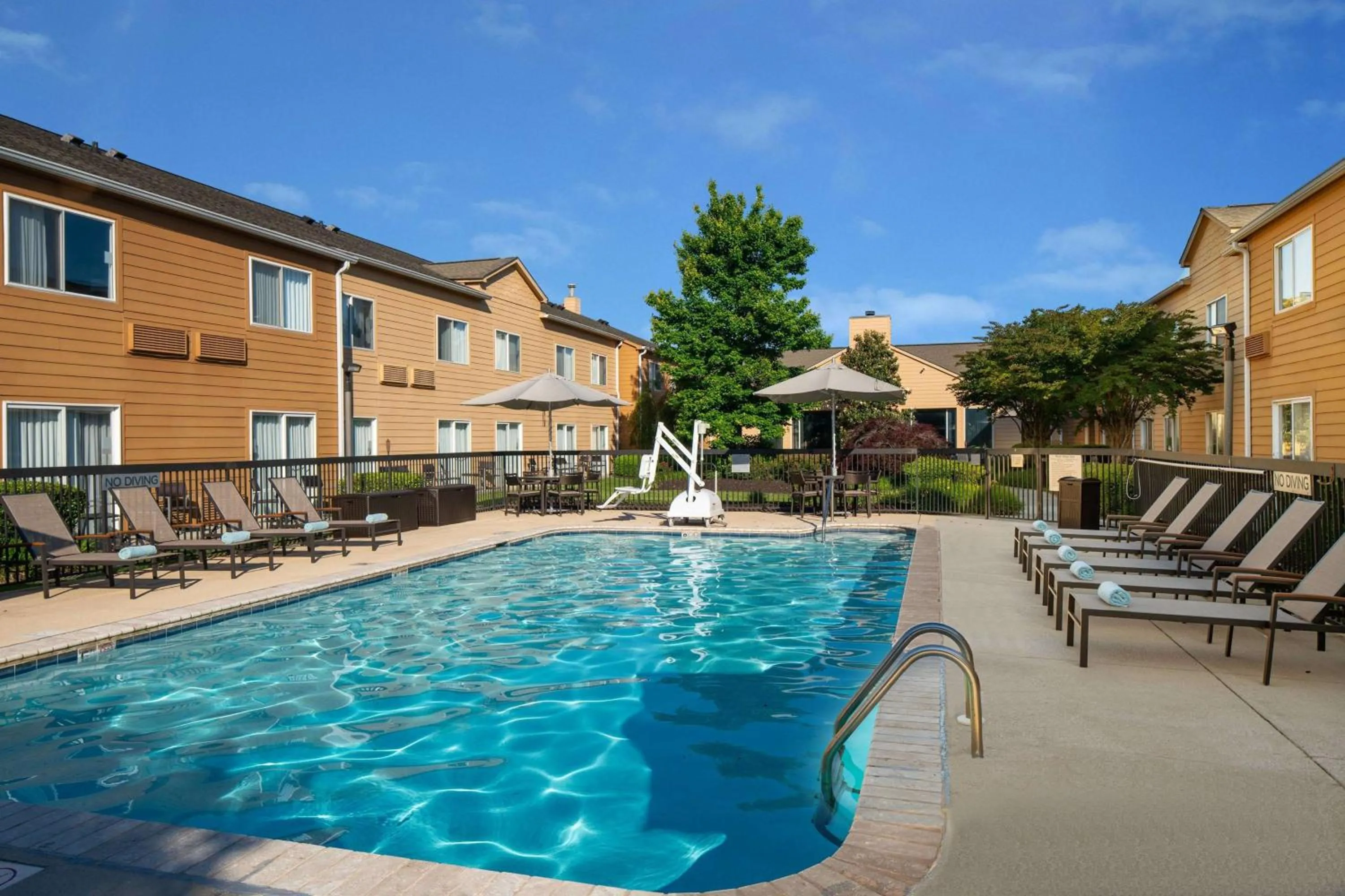 Activities in Sonesta Select Chattanooga Hamilton Place