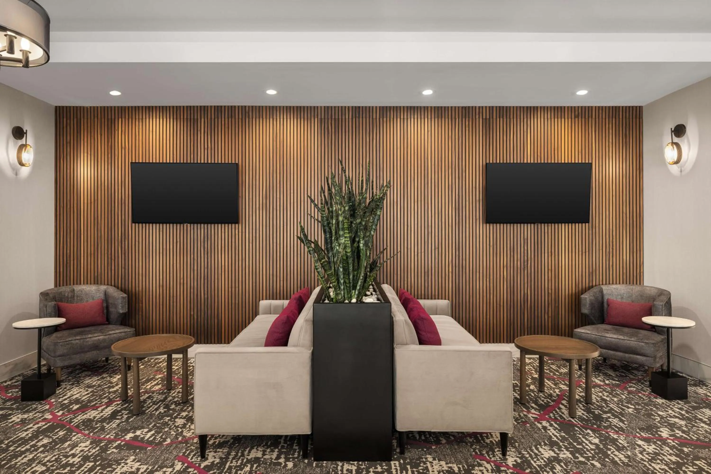 Lobby or reception in Hampton Inn & Suites Downers Grove Chicago