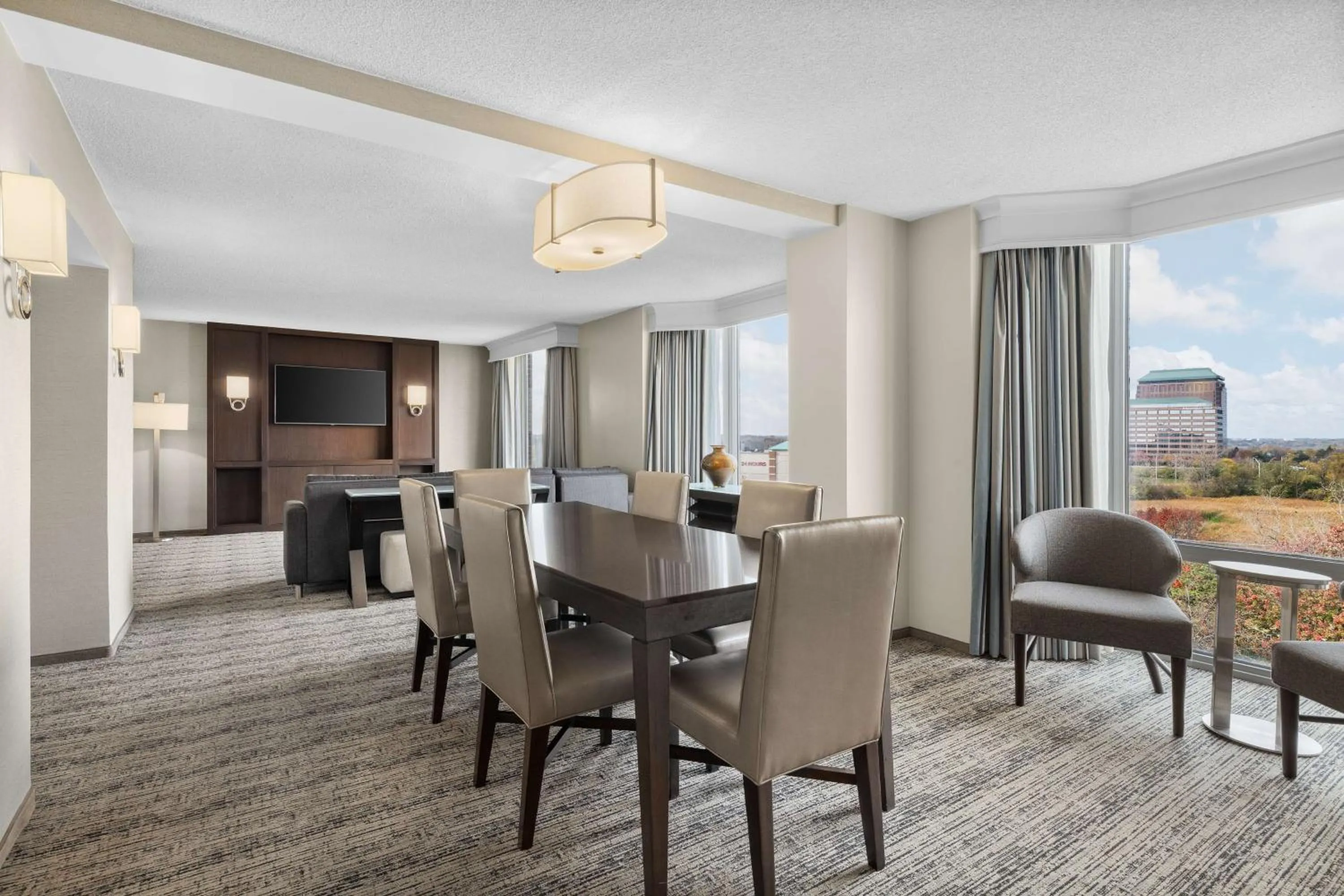 Living room in Hampton Inn & Suites Downers Grove Chicago