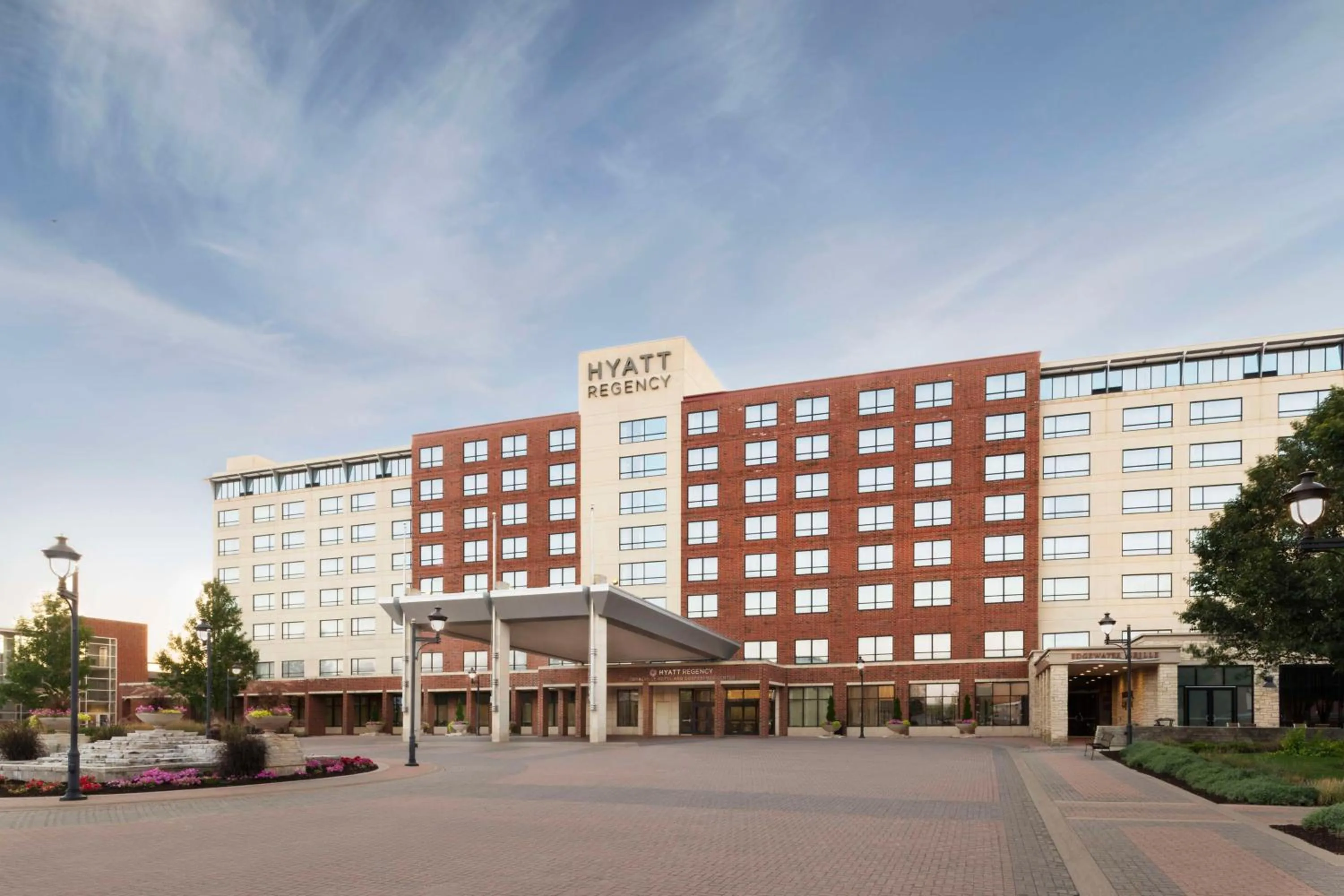 Property building in Hyatt Regency Coralville
