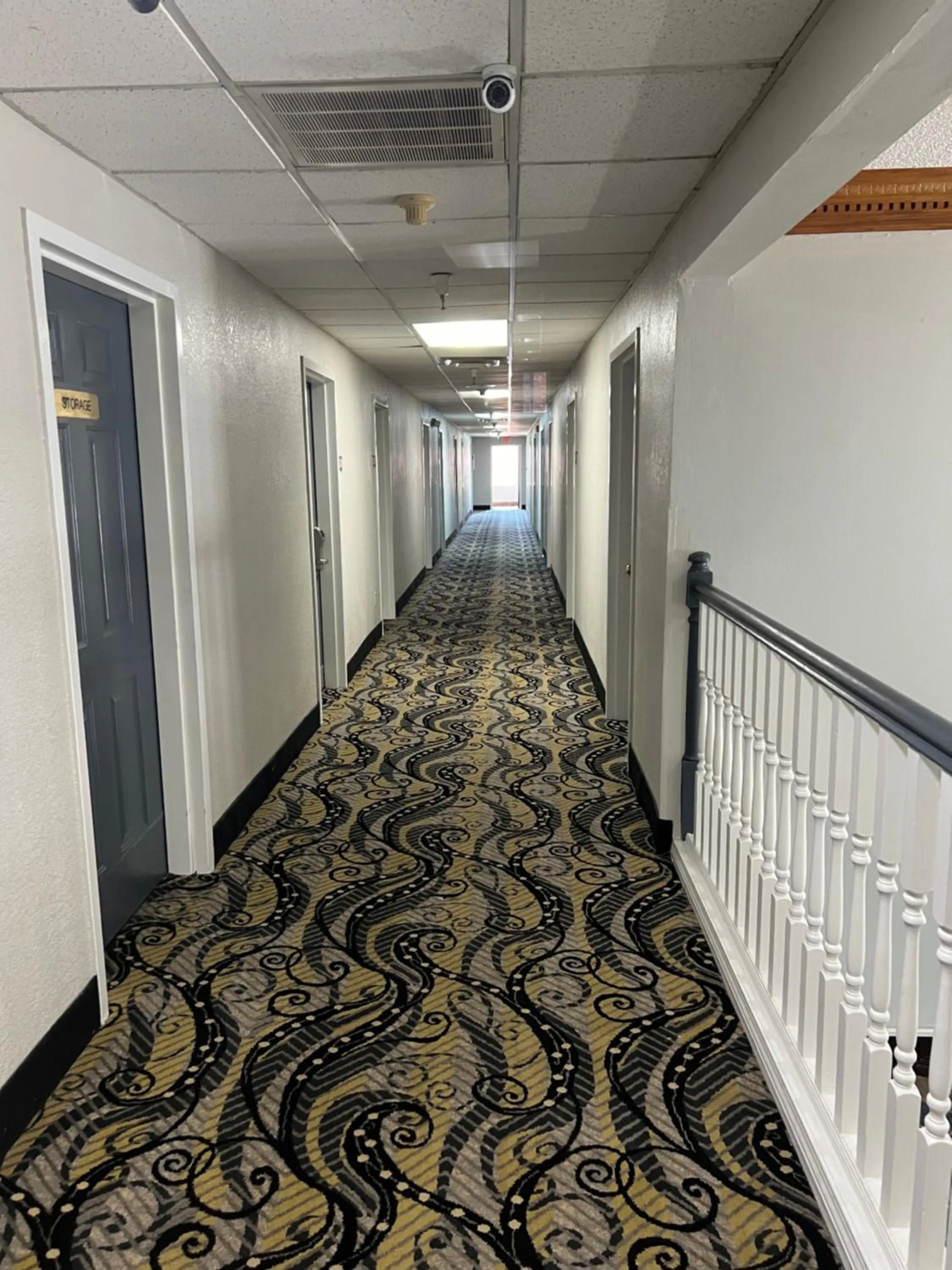 Property building in Motel 6 Tulsa, OK Airport