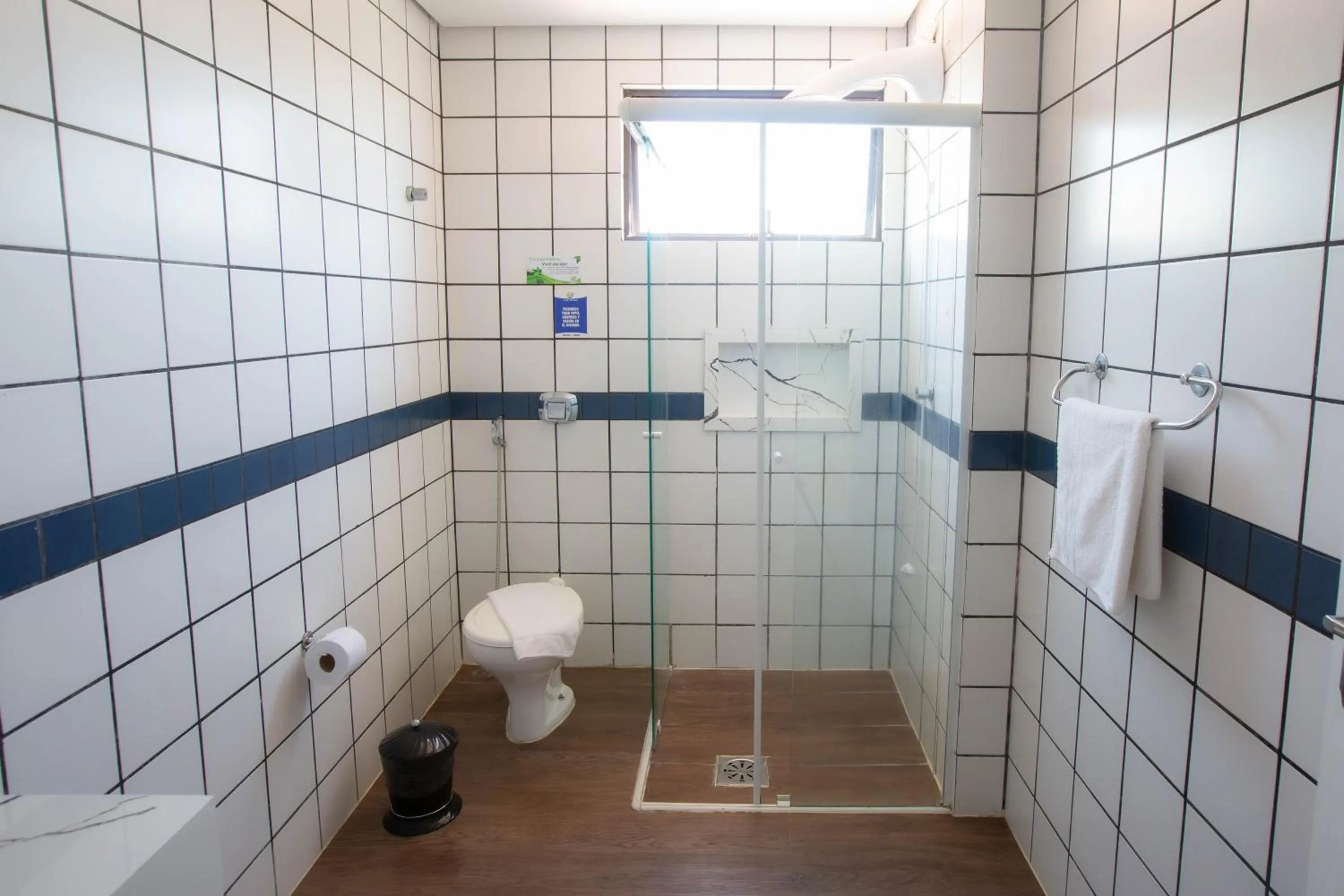 Bathroom in Hotel Vila Mar