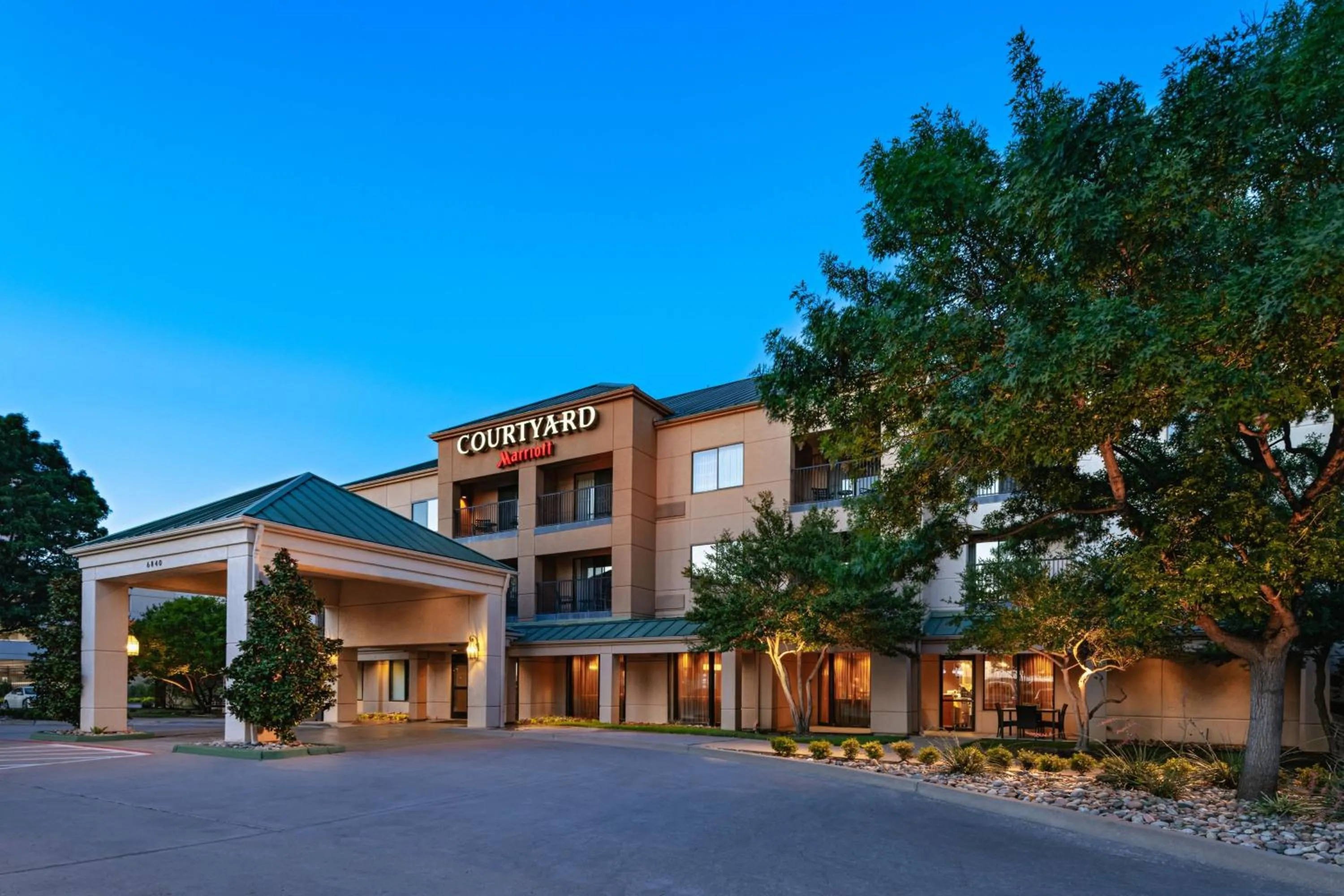 Property building in Courtyard by Marriott Dallas Plano in Legacy Park