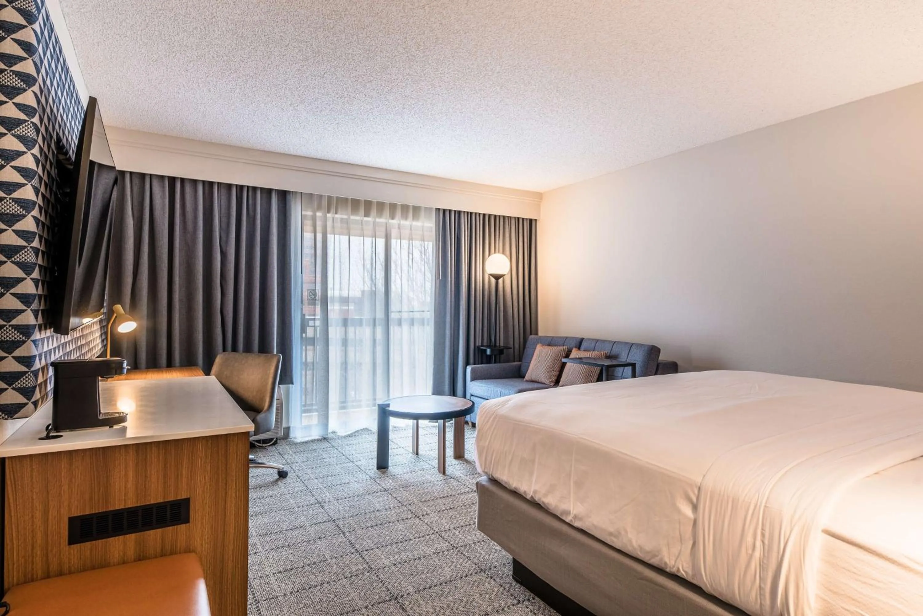 Other, Bed in Sonesta Select Dallas Richardson