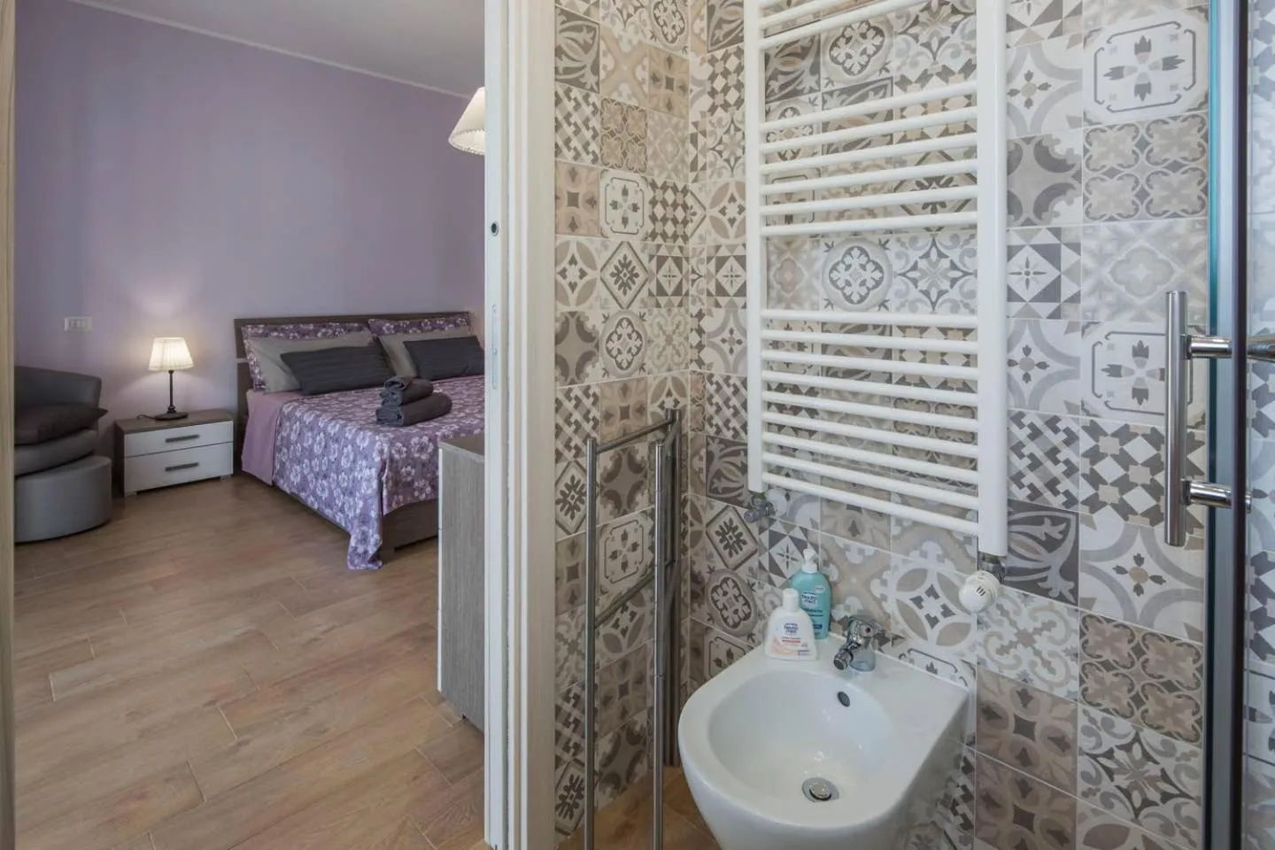 Bathroom, Bed in B&B La Tinta