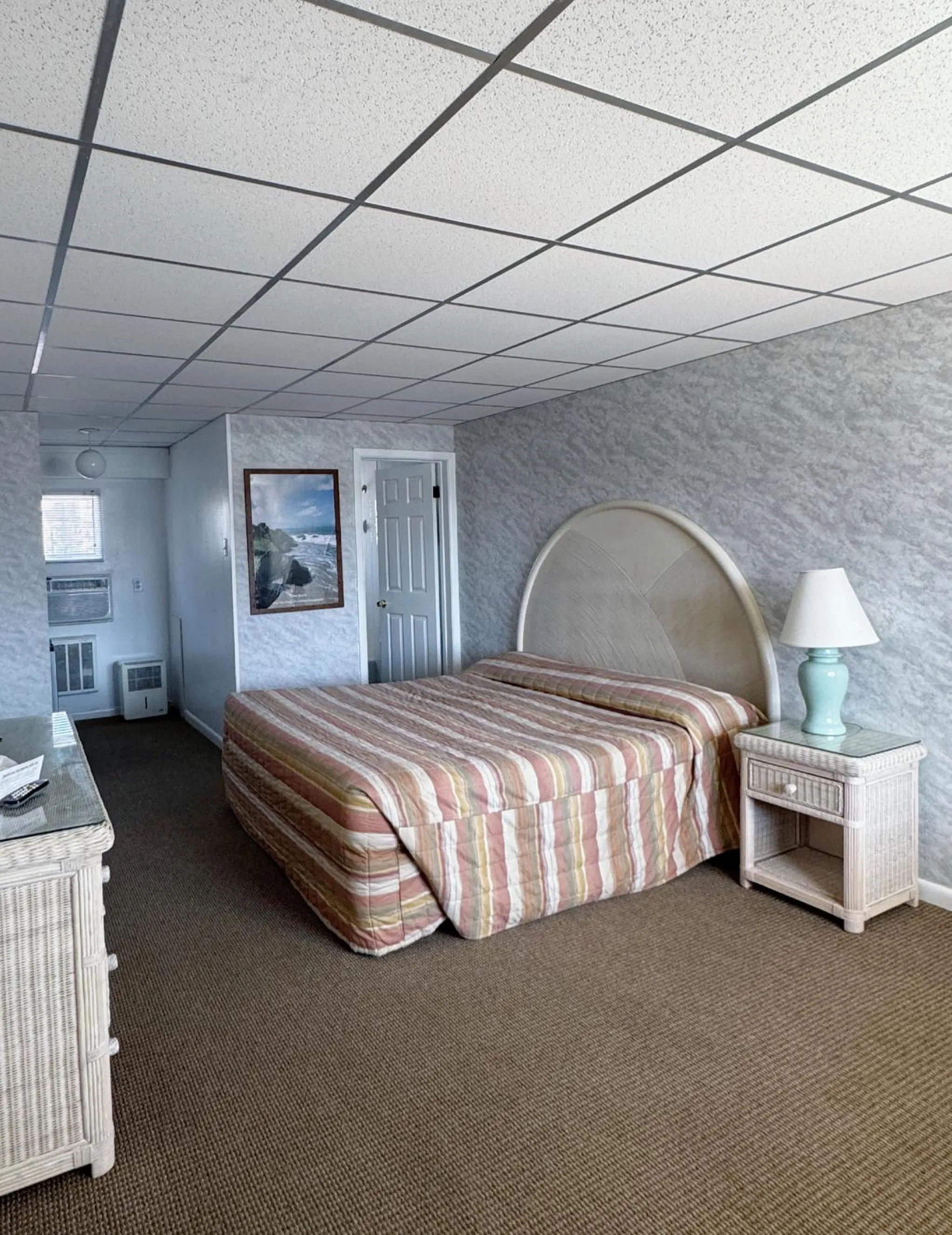 Bed in The Jetty Motel