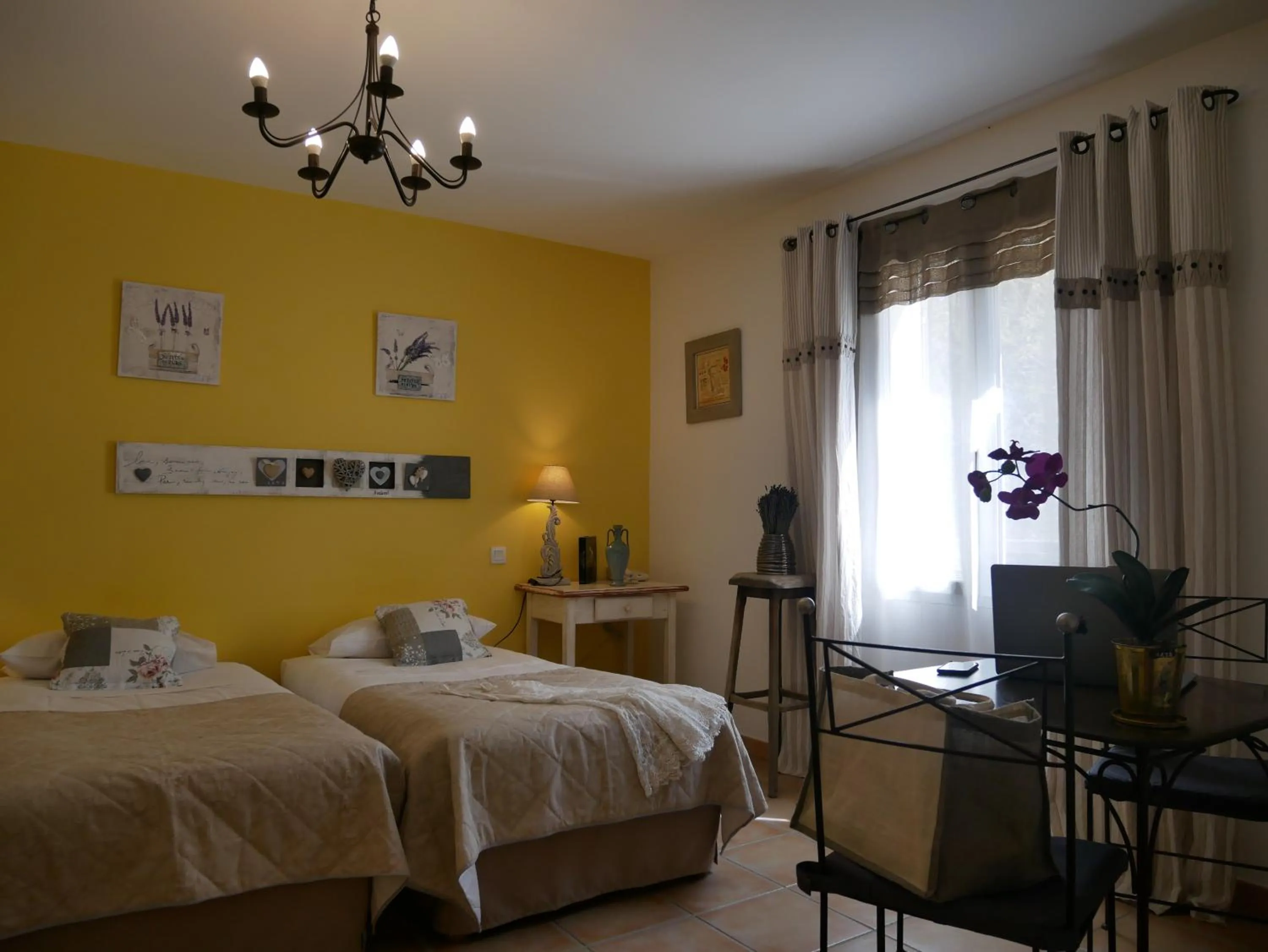 Photo of the whole room, Bed in Hotel Les Ambres