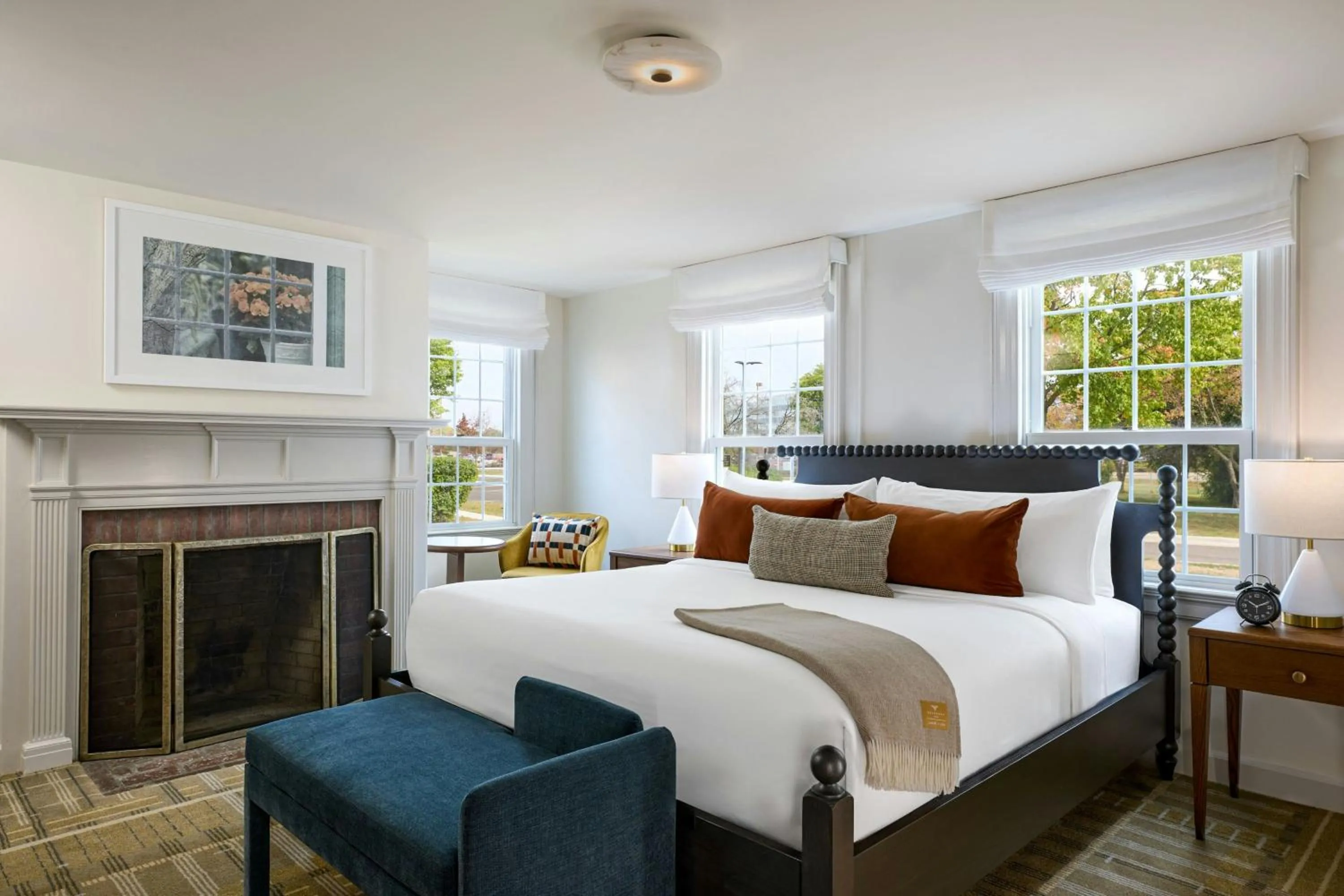 Bedroom, Bed in Dearborn Inn, Autograph Collection