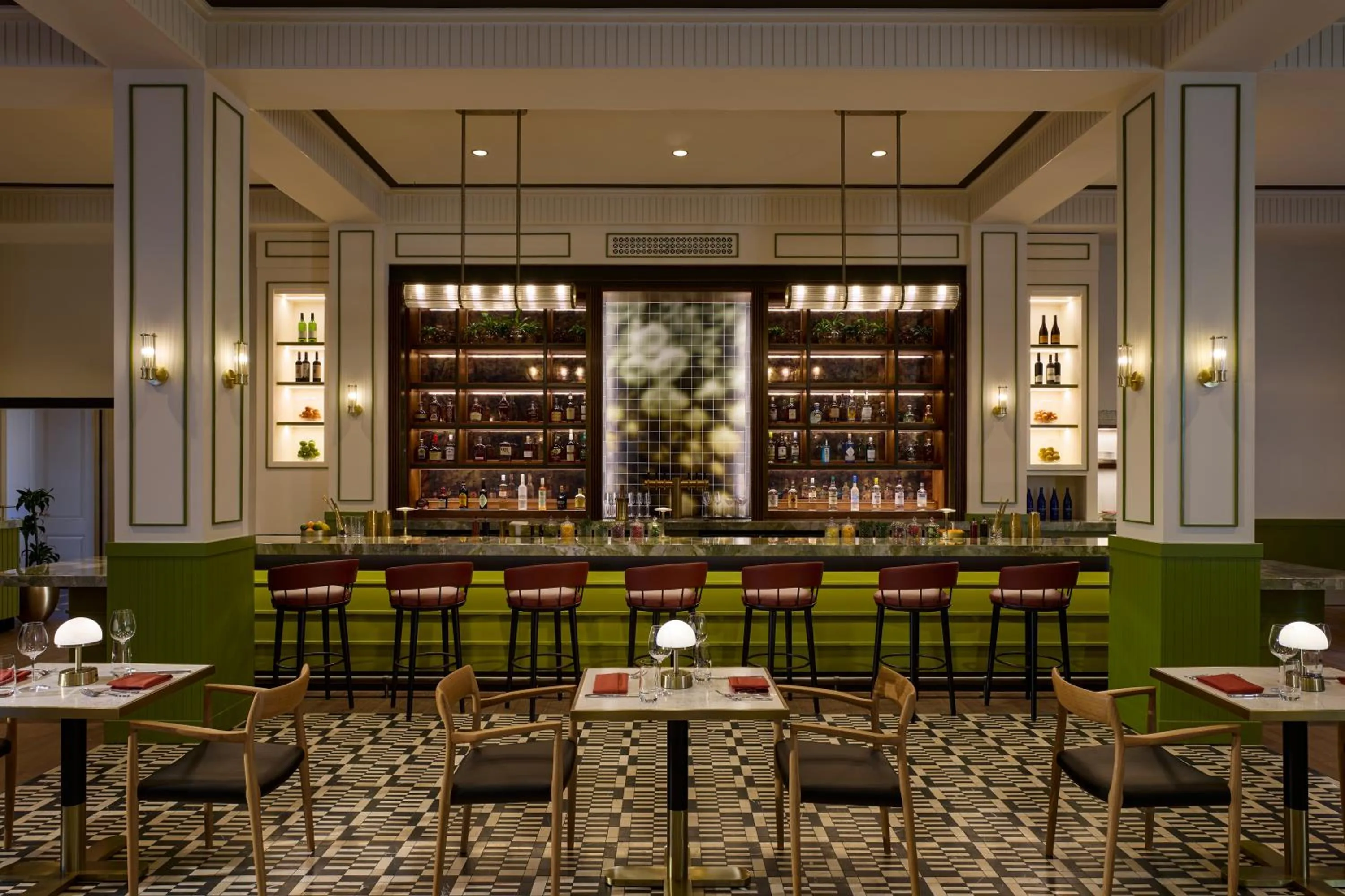 Restaurant/places to eat in Dearborn Inn, Autograph Collection