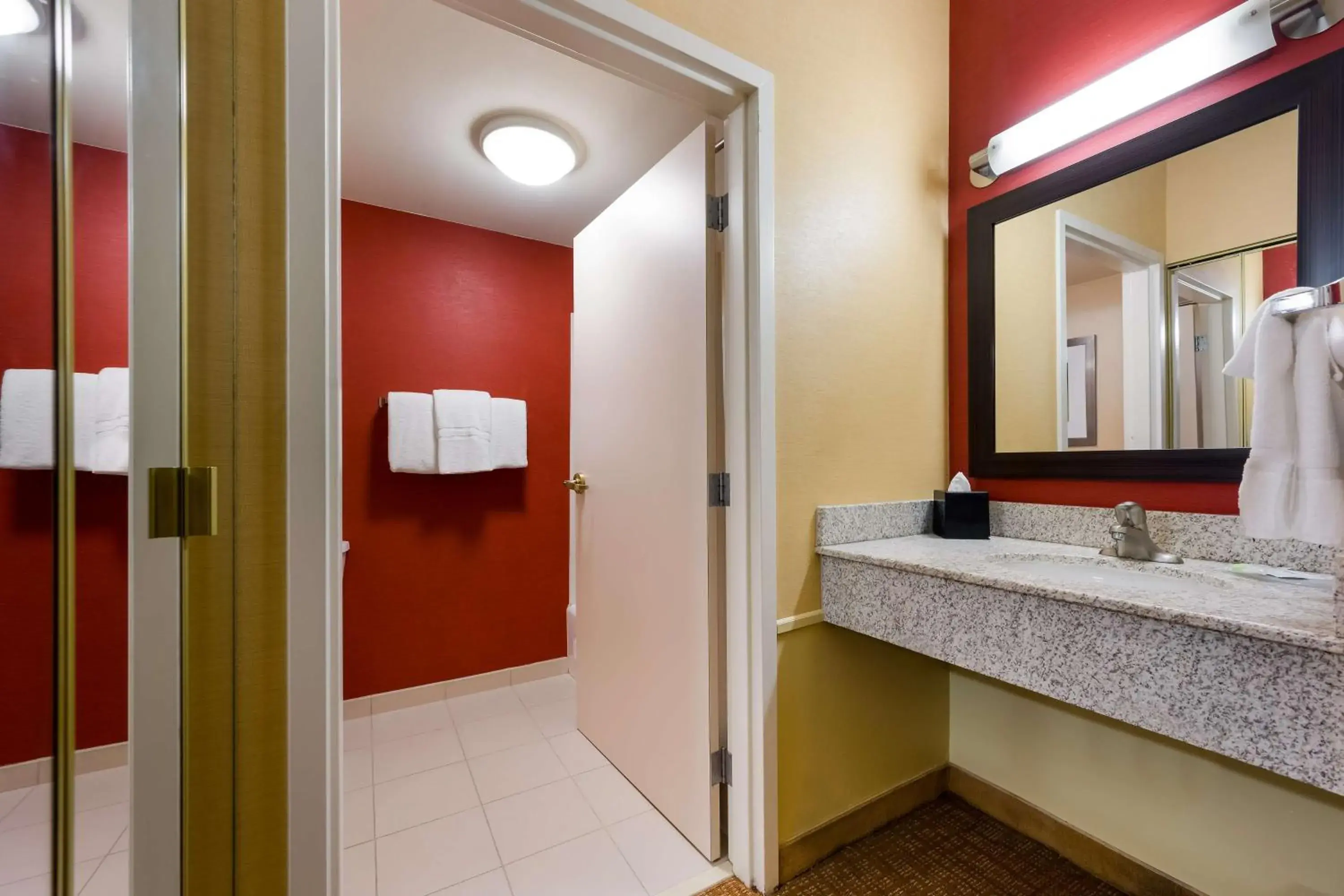 Hearing Accessible - Deluxe Two Queens in Sonesta Select Detroit Novi Hearing Accessible - Deluxe Two Queens in Sonesta Select Detroit Novi