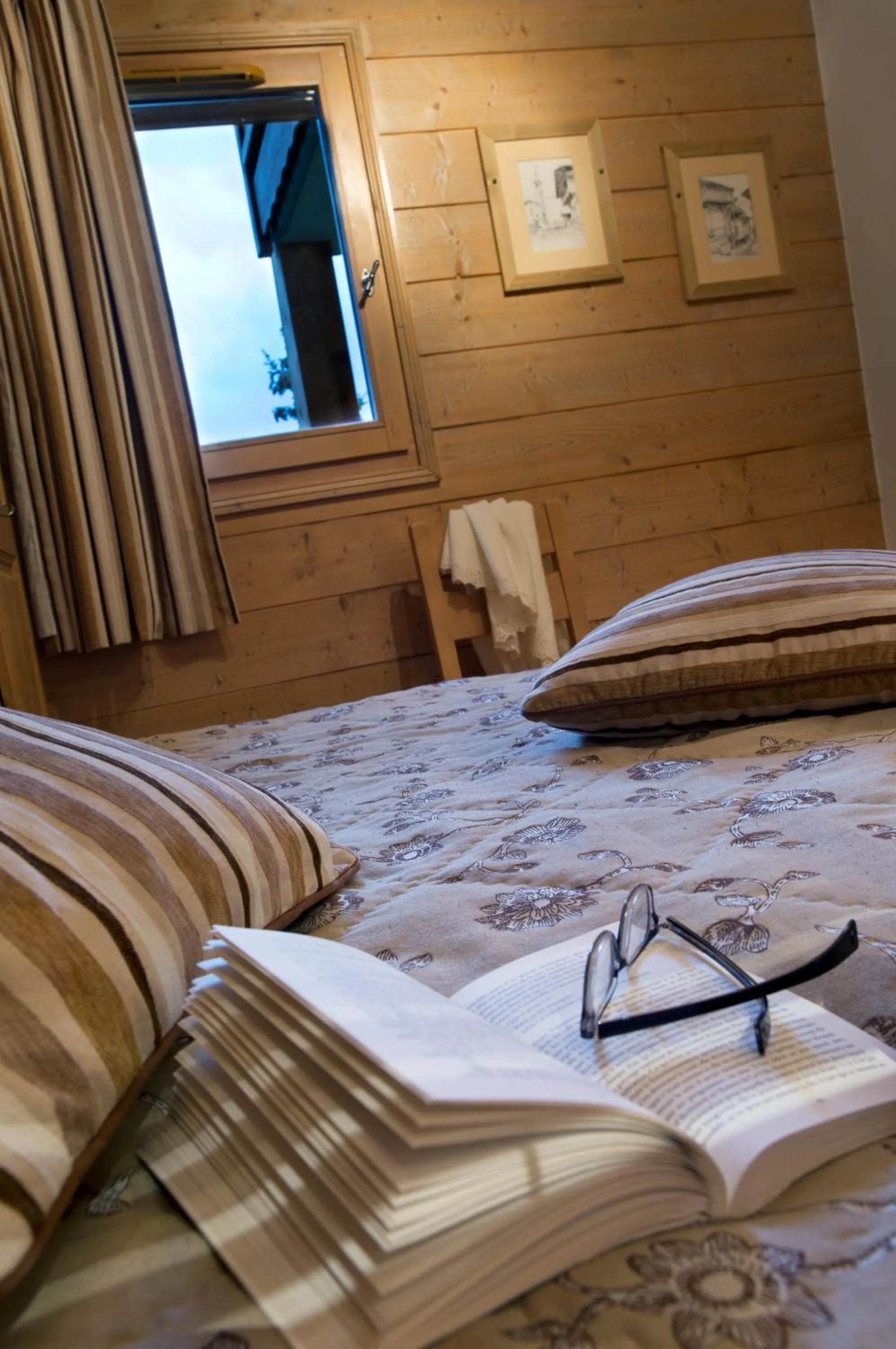 Bedroom, Bed in CGH Résidences & Spas Les Cimes Blanches