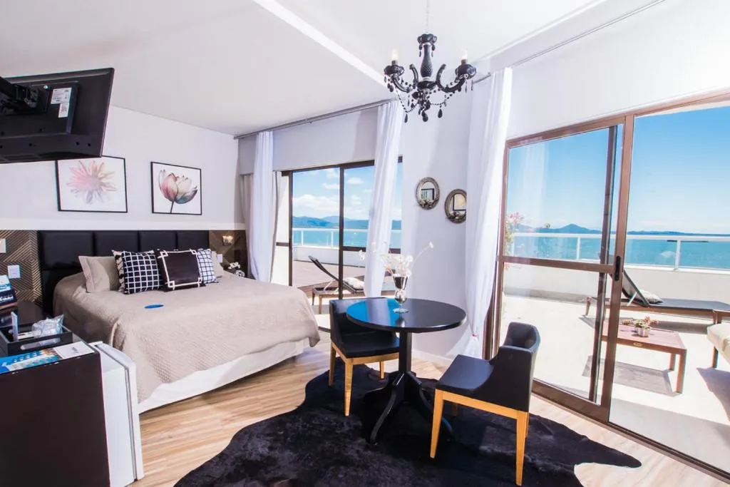 Bed in Hotel Villareal São Francisco do Sul