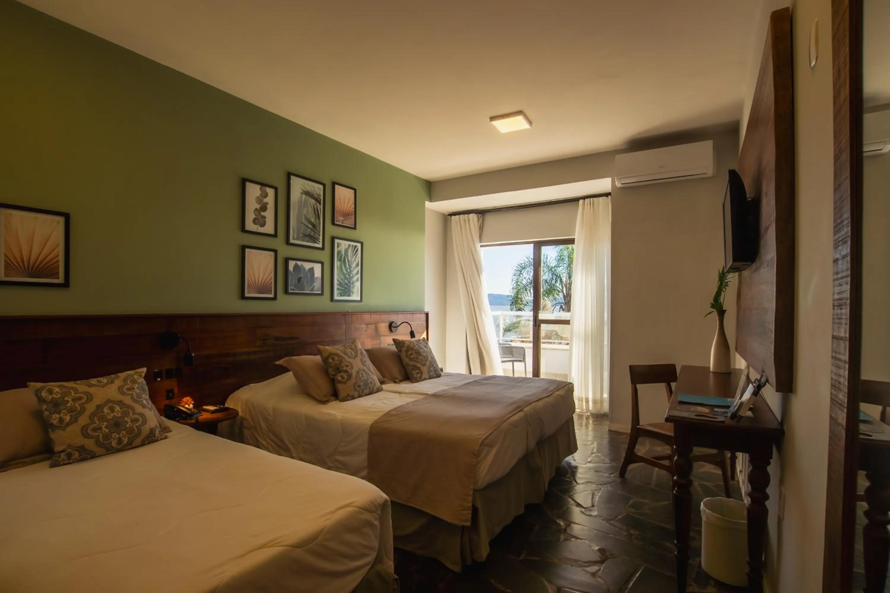 Bed in Hotel Villareal São Francisco do Sul