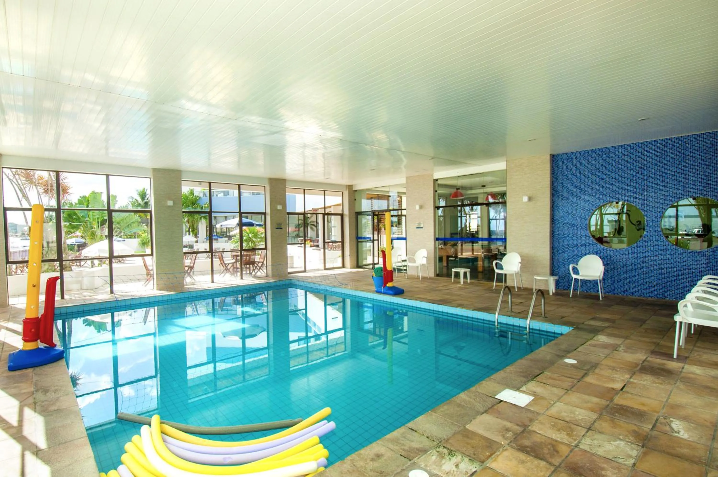 Swimming pool in Hotel Villareal São Francisco do Sul
