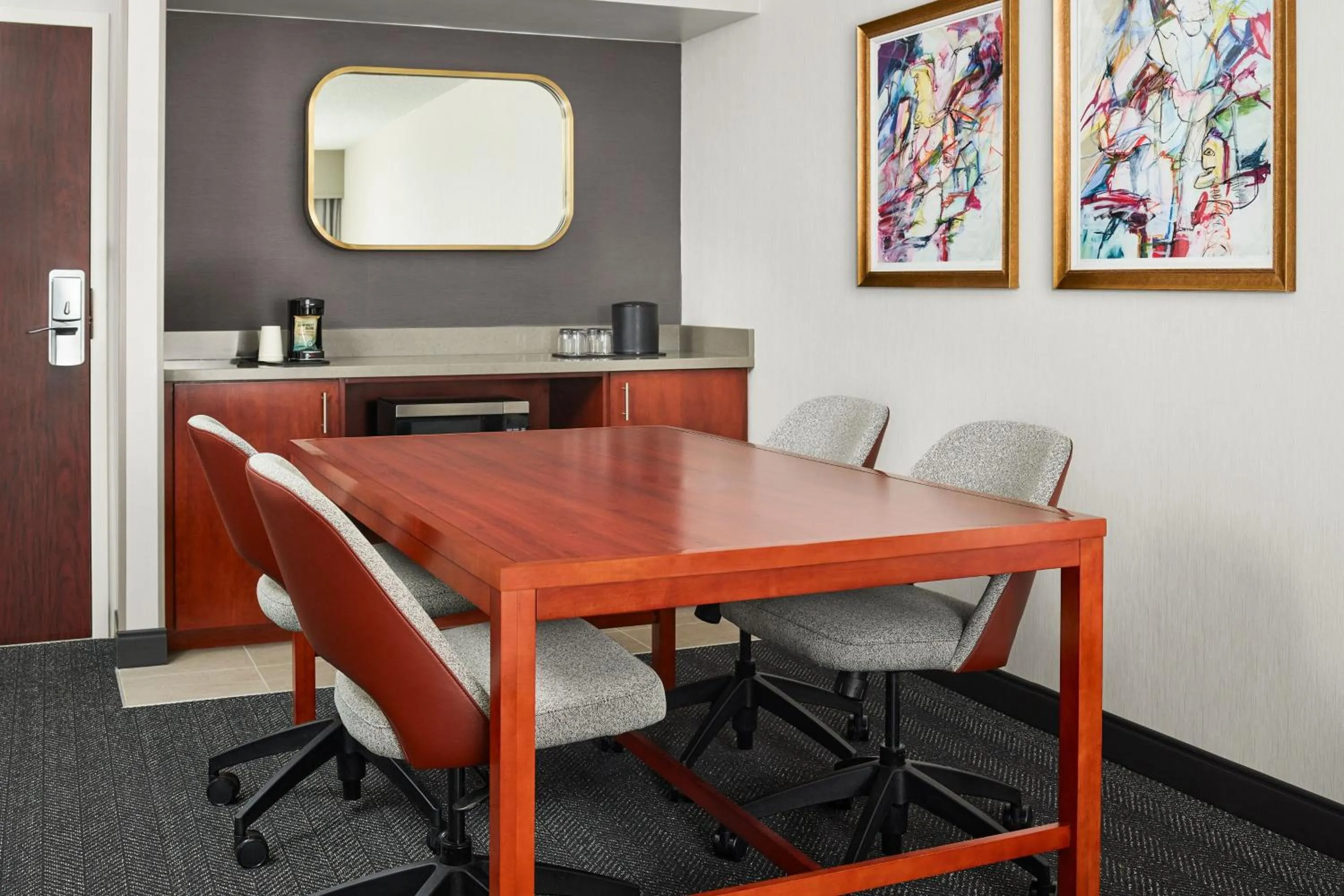 Photo of the whole room in Courtyard by Marriott Fort Collins