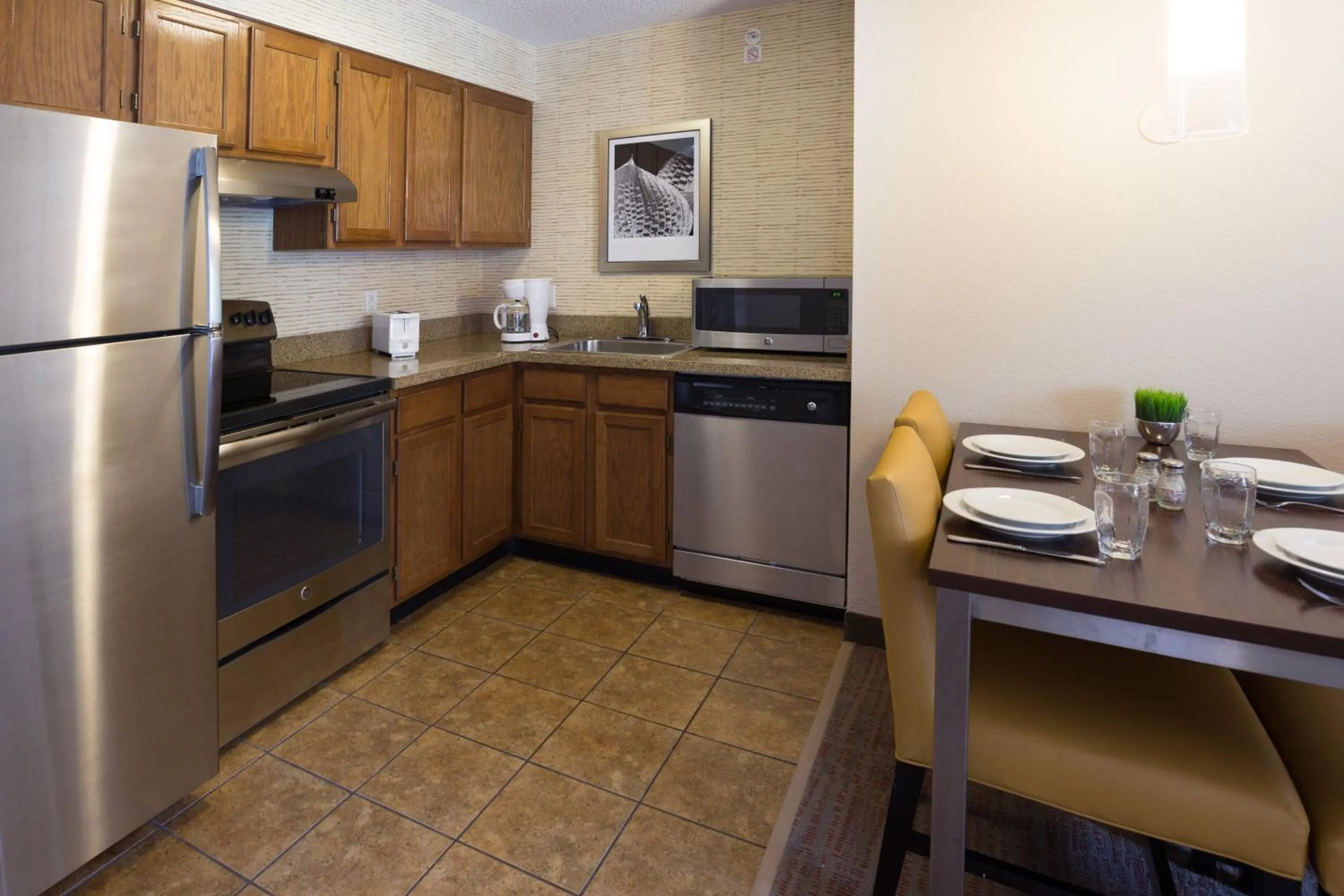 Kitchen or kitchenette in Residence Inn by Marriott Fort Collins