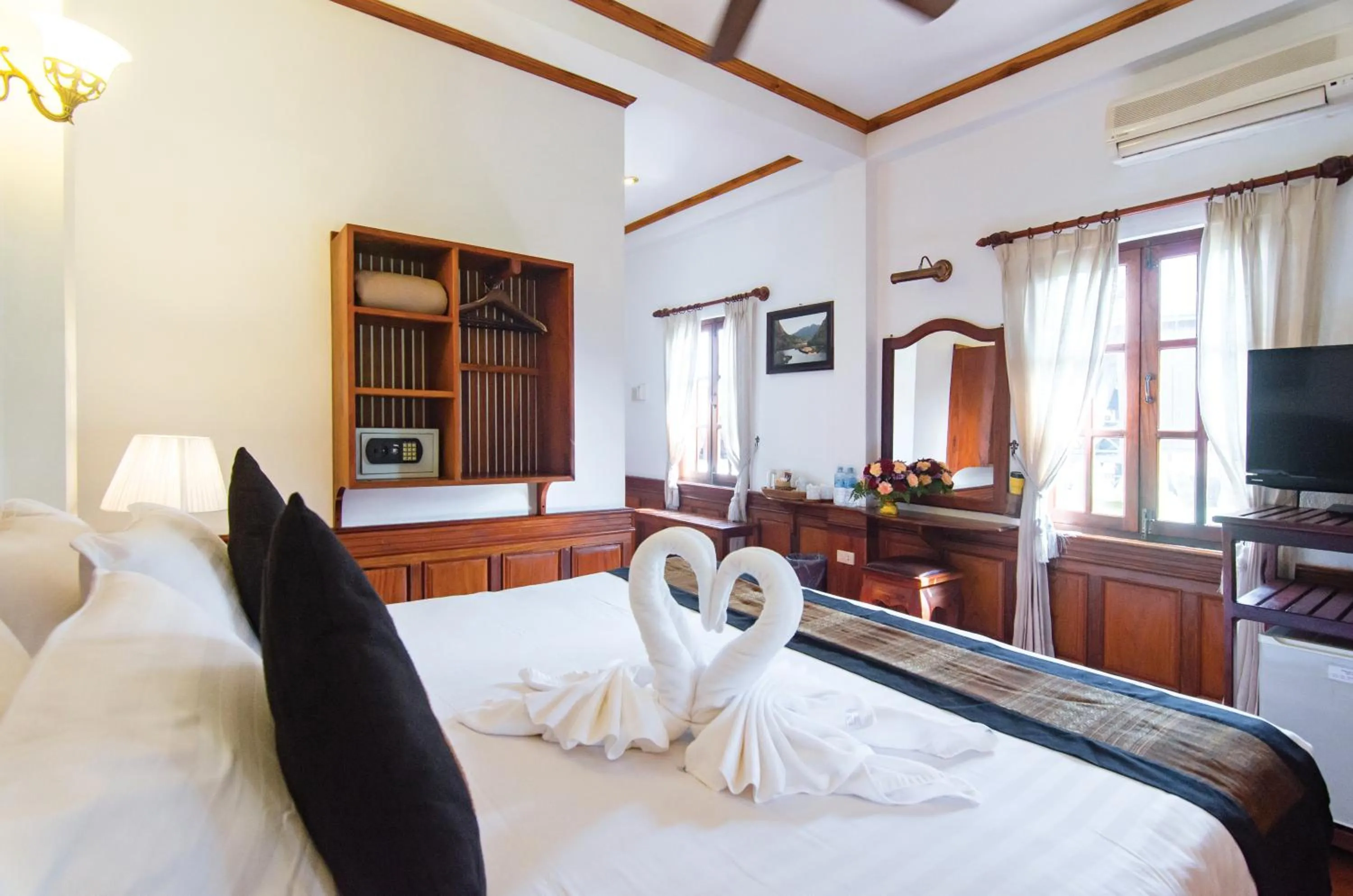 Photo of the whole room, Bed in Villa Chitdara