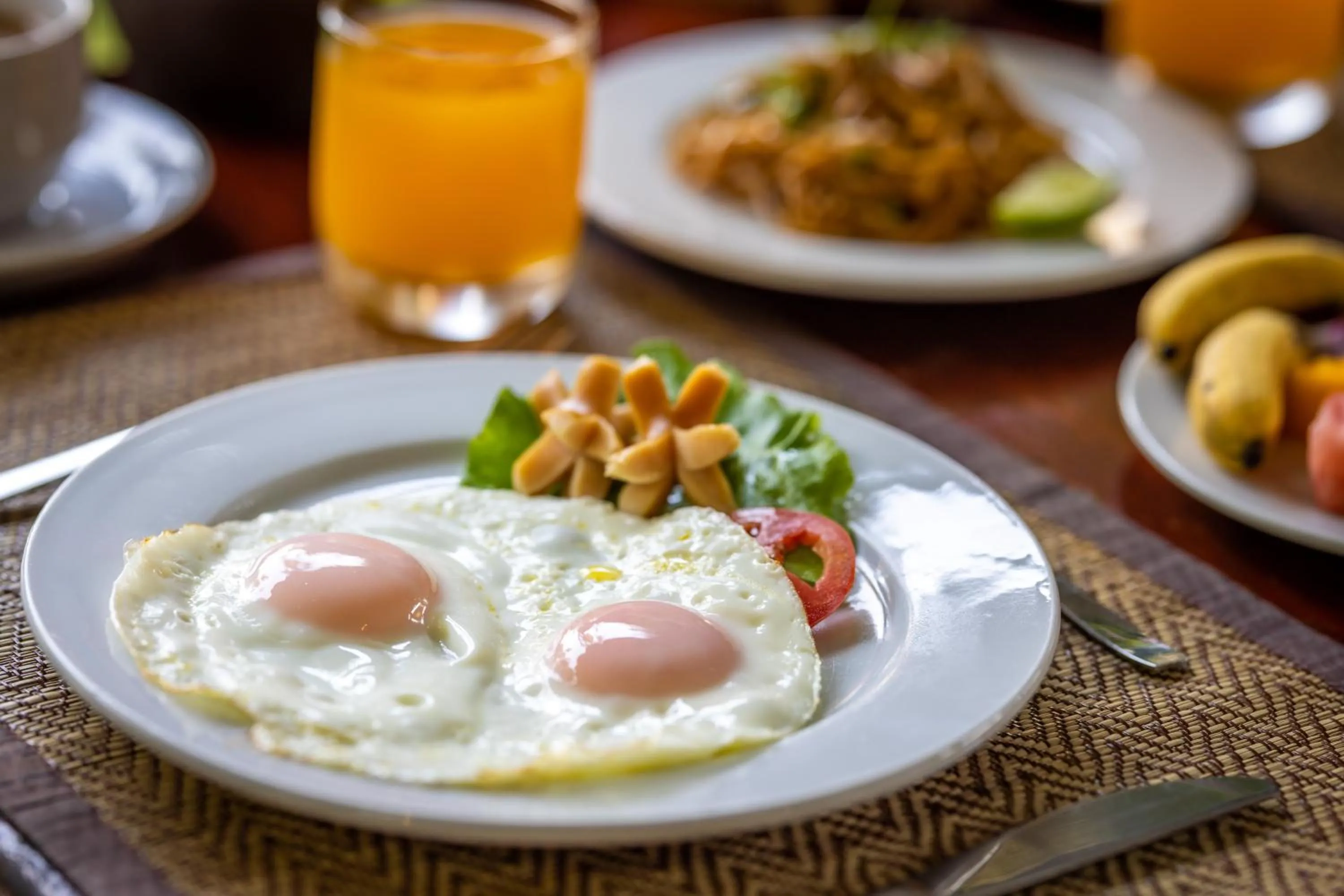Breakfast in Villa Chitdara