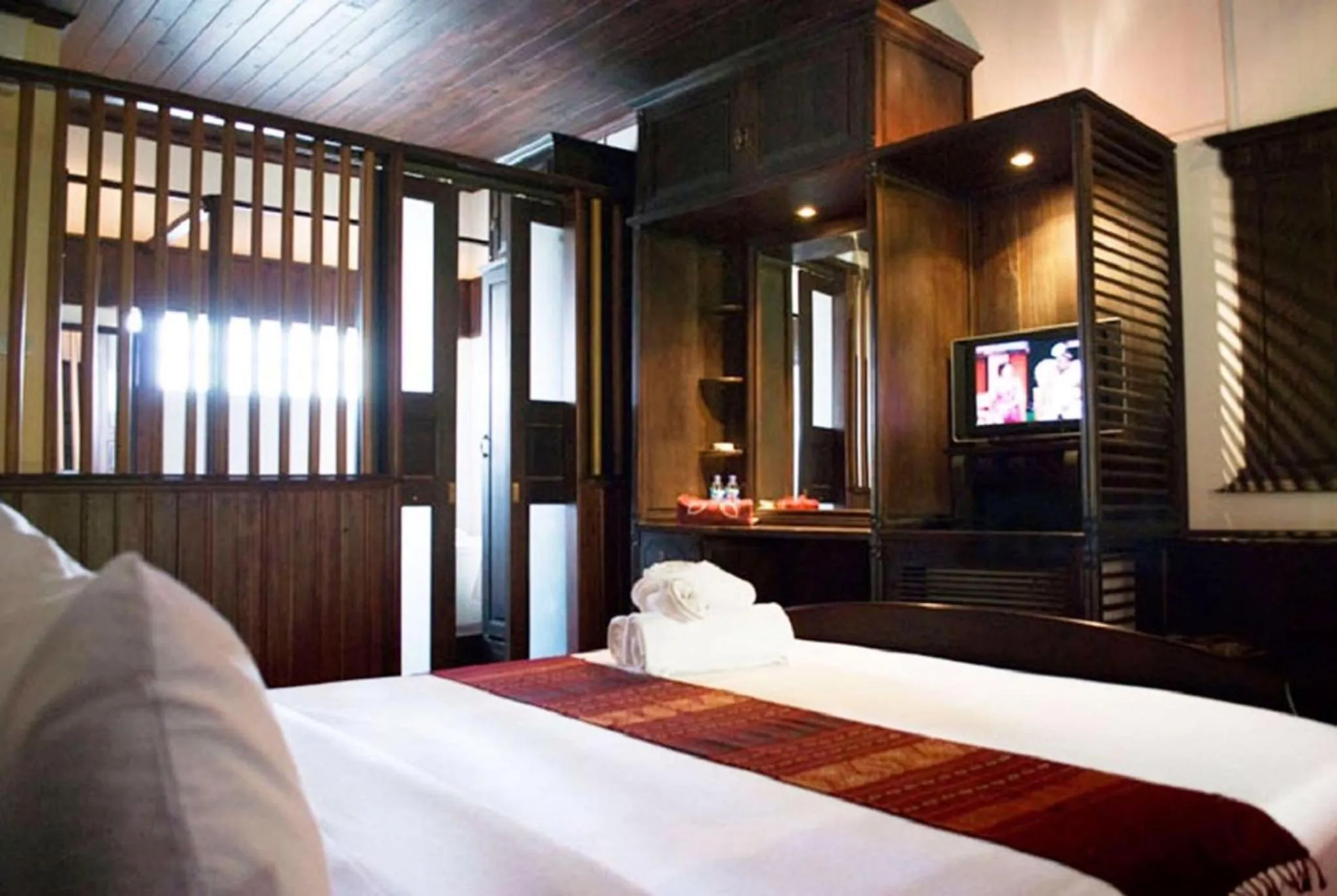 Bedroom, Bed in Vangsavath Hotel