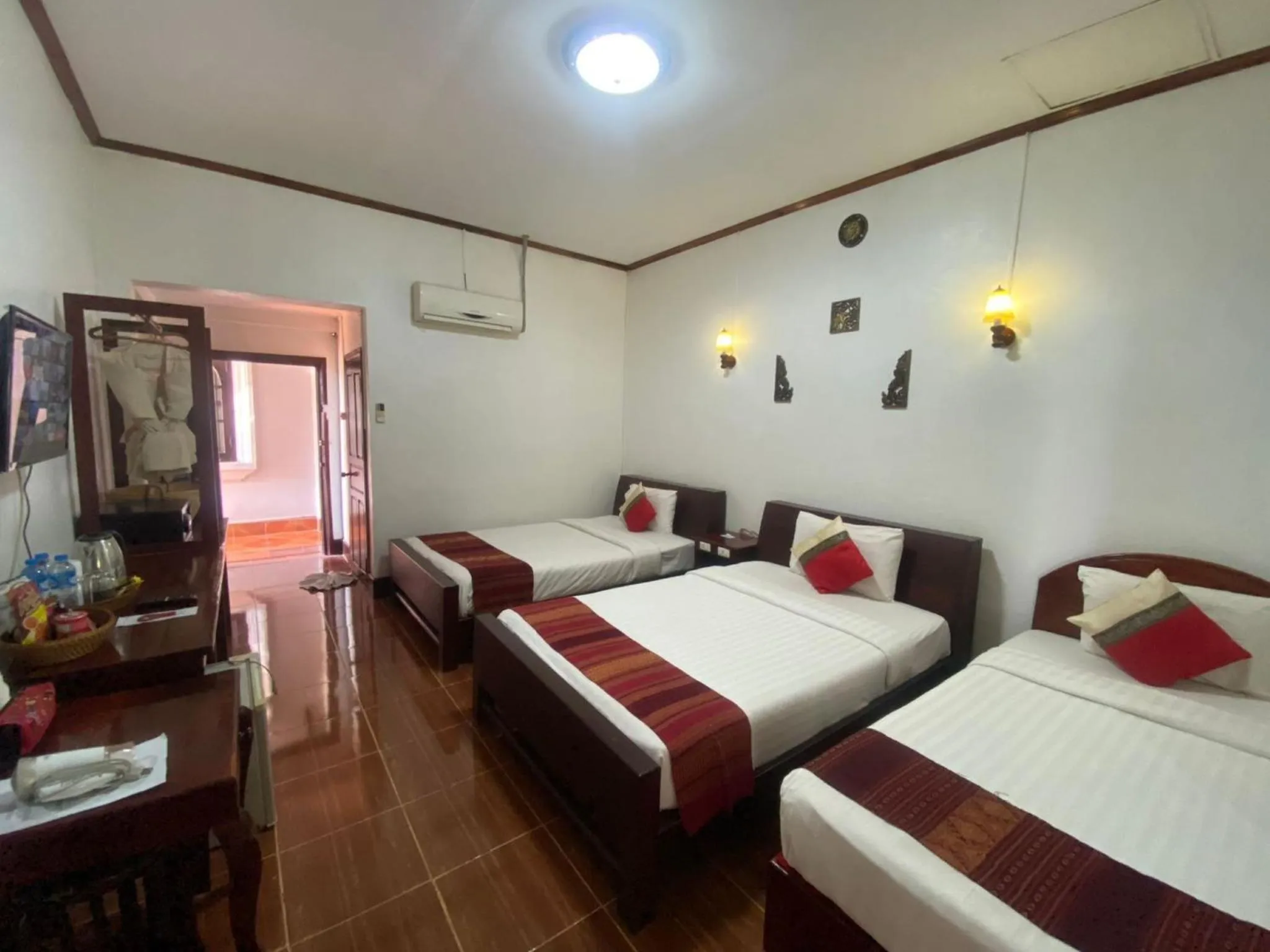 Bedroom, Bed in Vangsavath Hotel