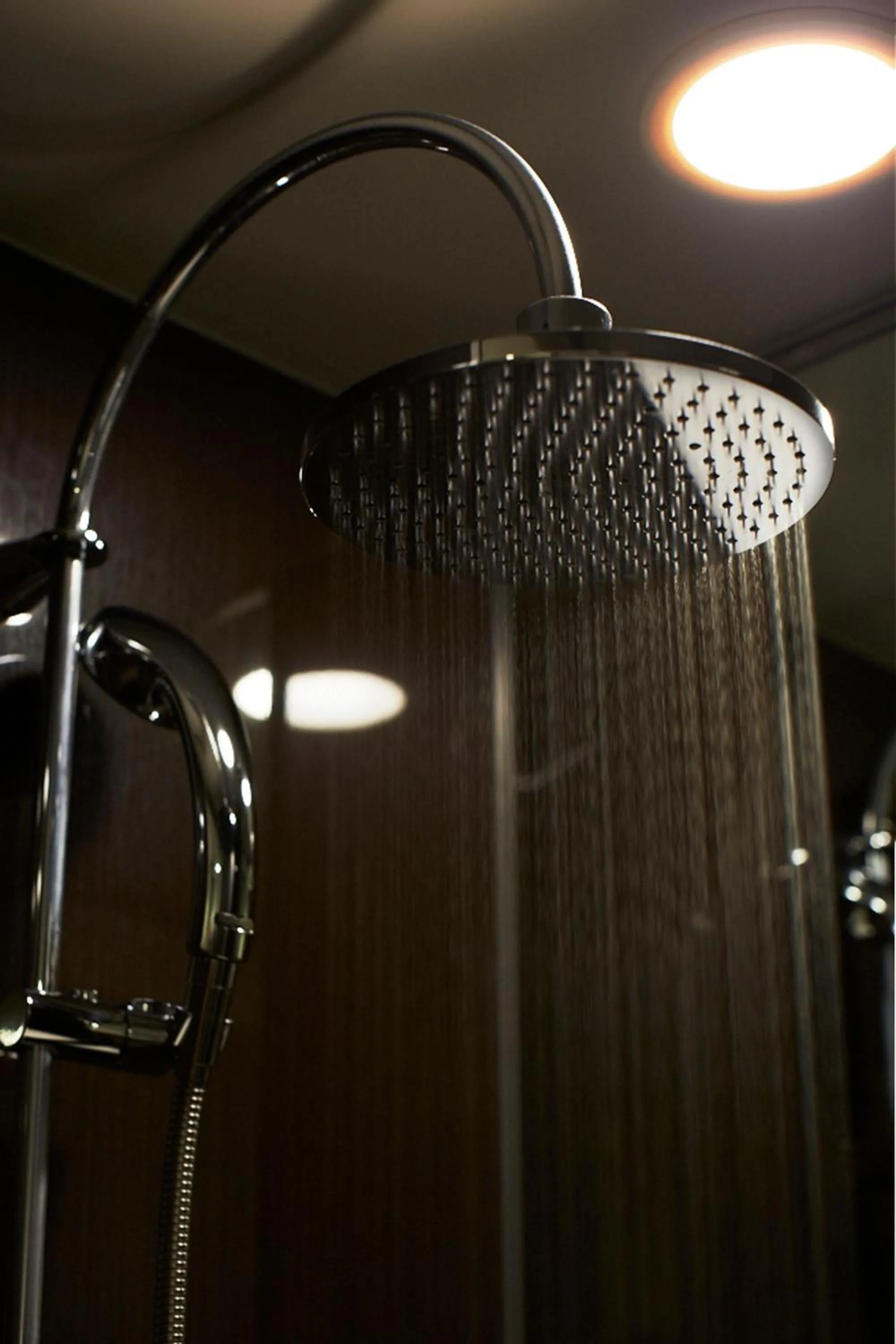 Shower in Cross Hotel Sapporo