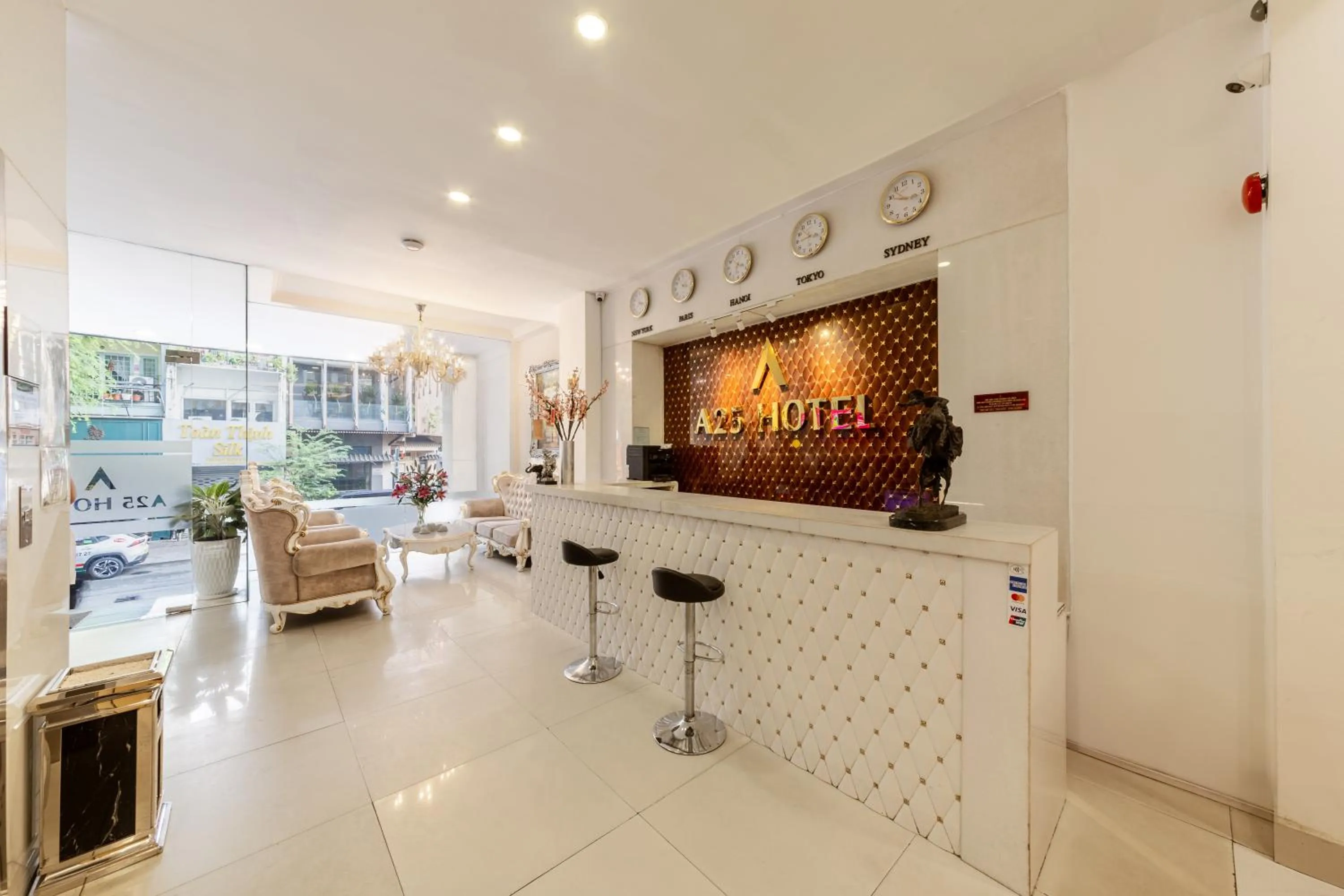 Lobby or reception in A25 Hotel - 255 Lê Thánh Tôn