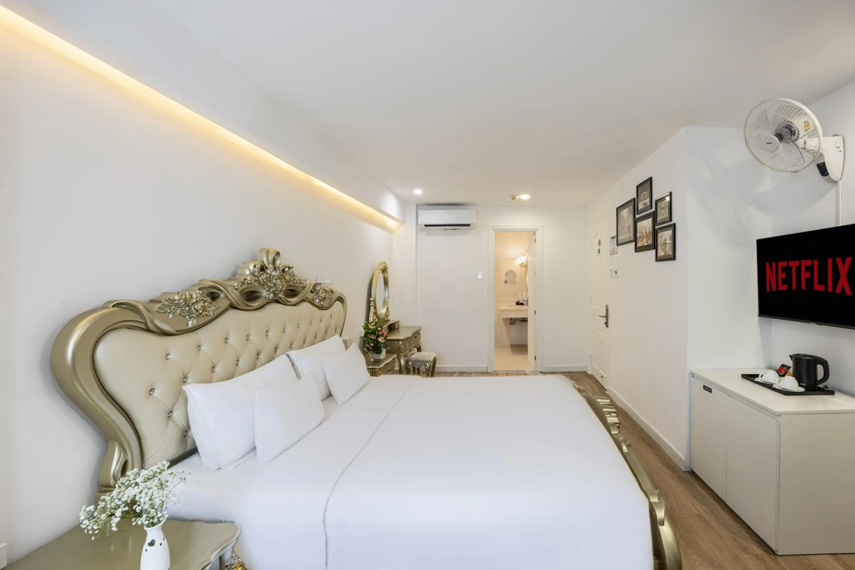 Bed in A25 Hotel - 255 Lê Thánh Tôn