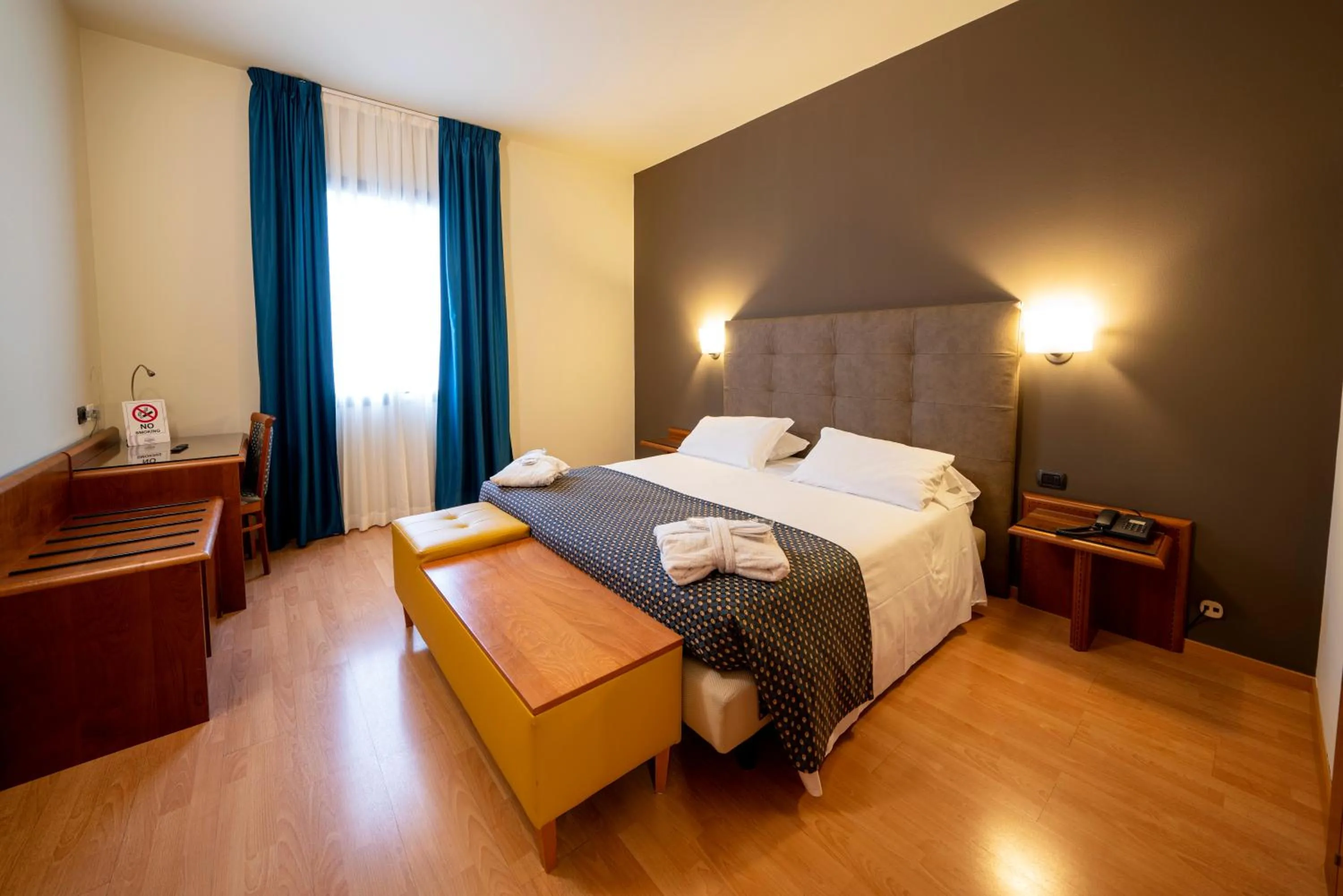 Photo of the whole room, Bed in LVG Hotel Collection - Gardenia