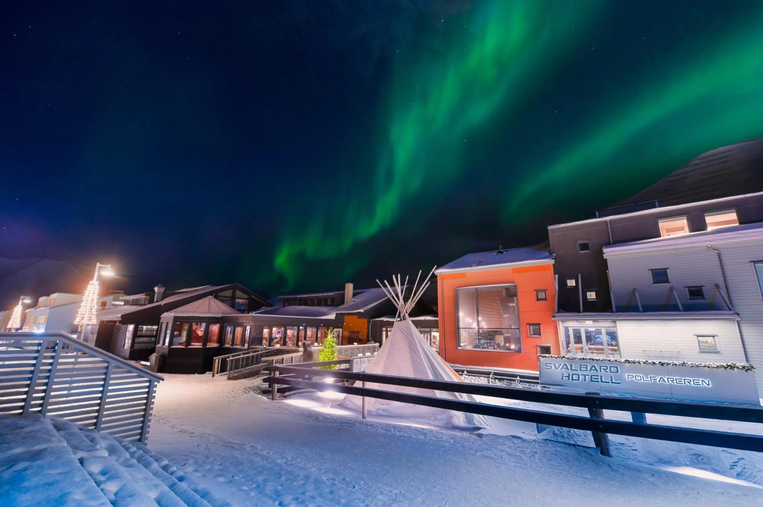 Property building in Svalbard Hotell | Polfareren