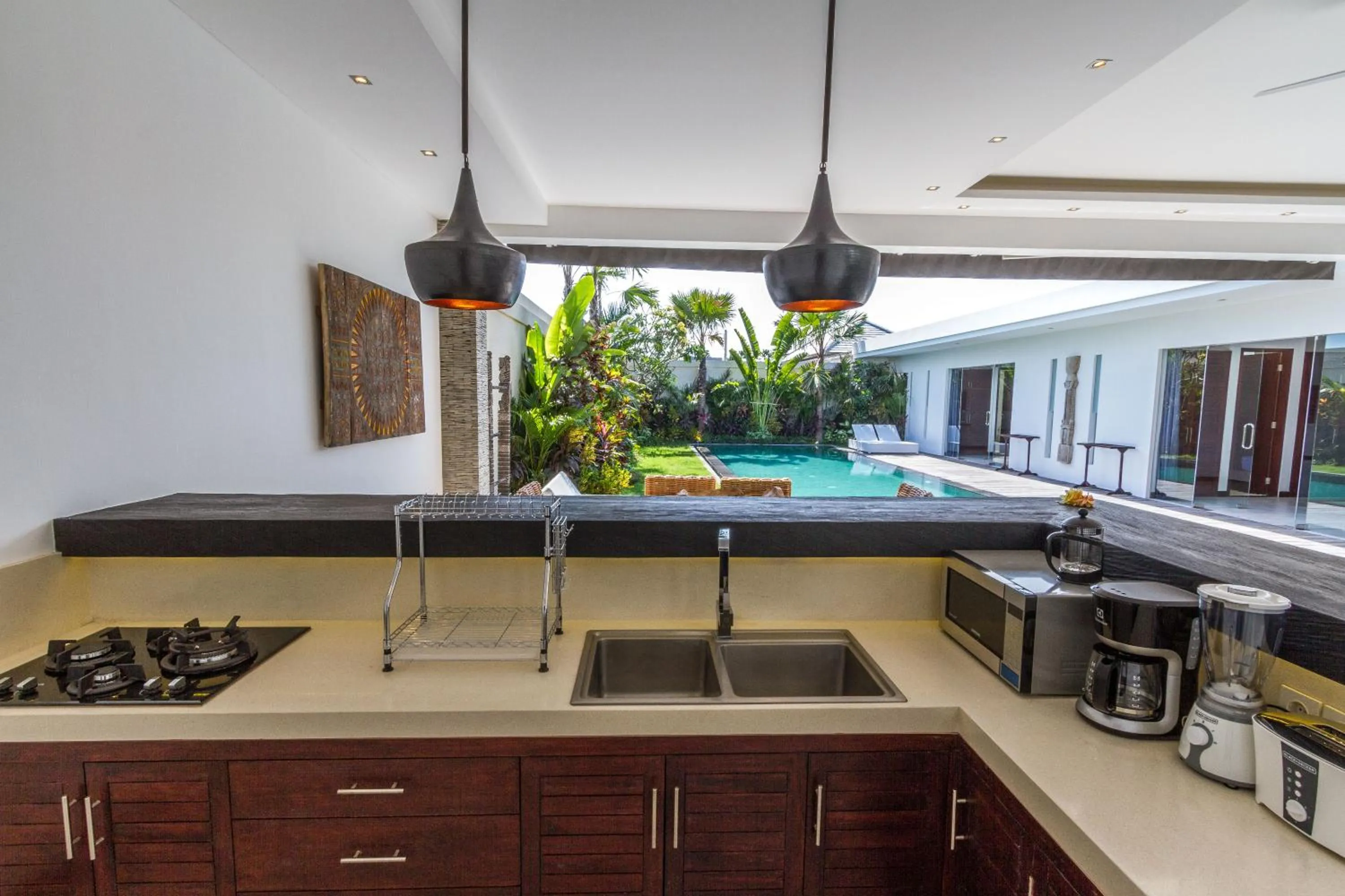 Villa Juna - Beautiful 3 Bedroom in Seminyak