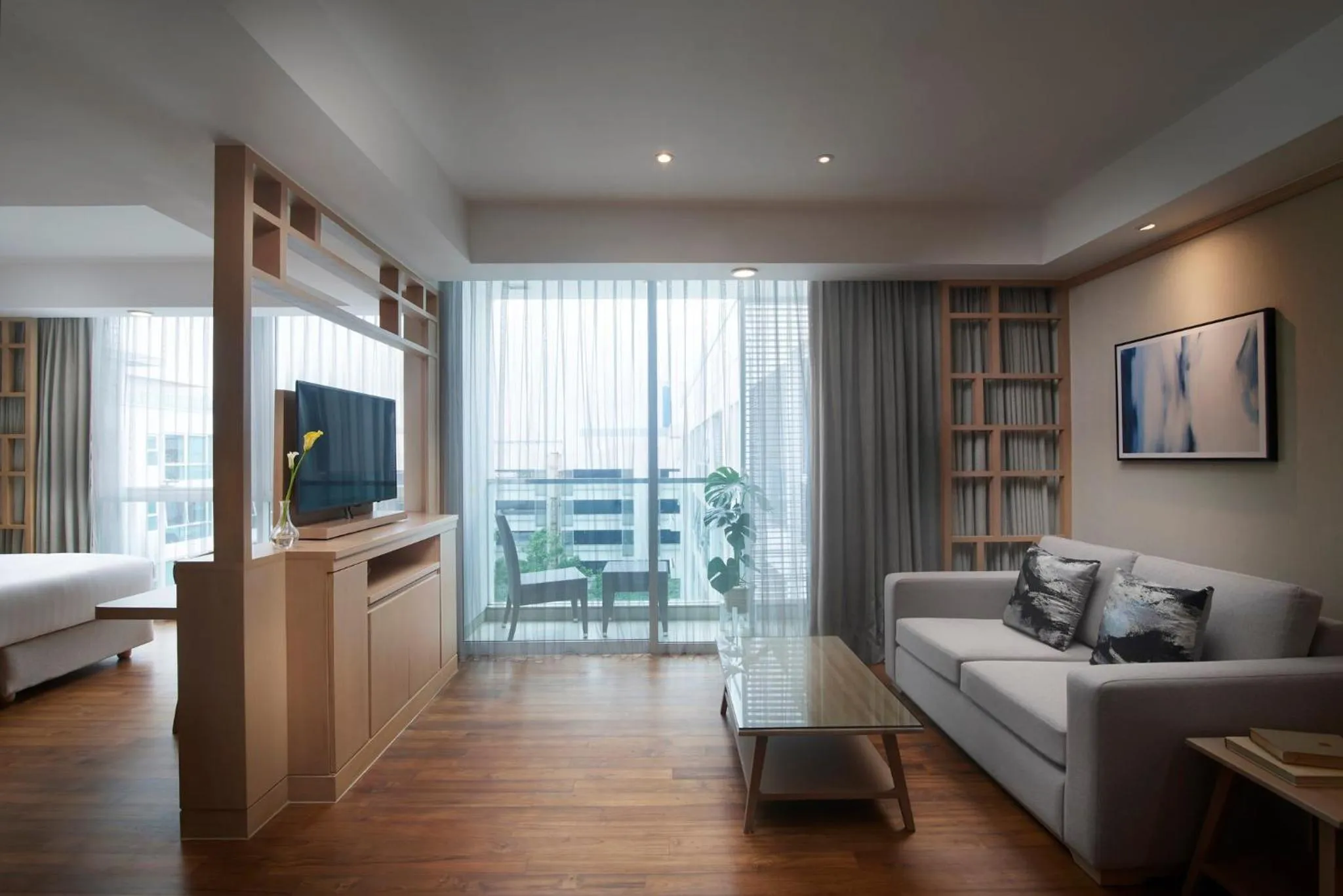 Photo of the whole room, Bed in Shama Petchburi 47 Bangkok