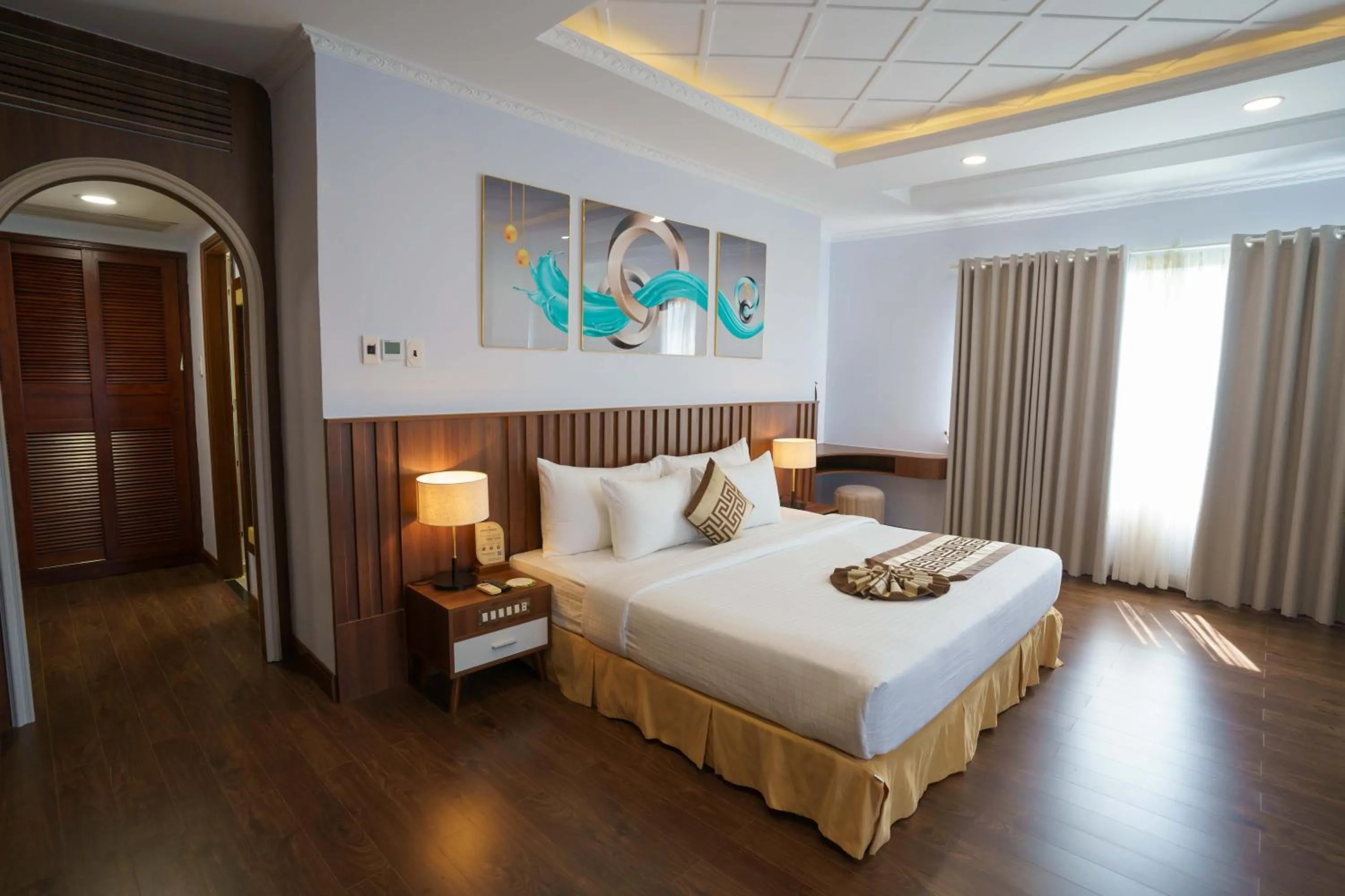 Bed in Saigon - Ninh Chu Hotel & Resort