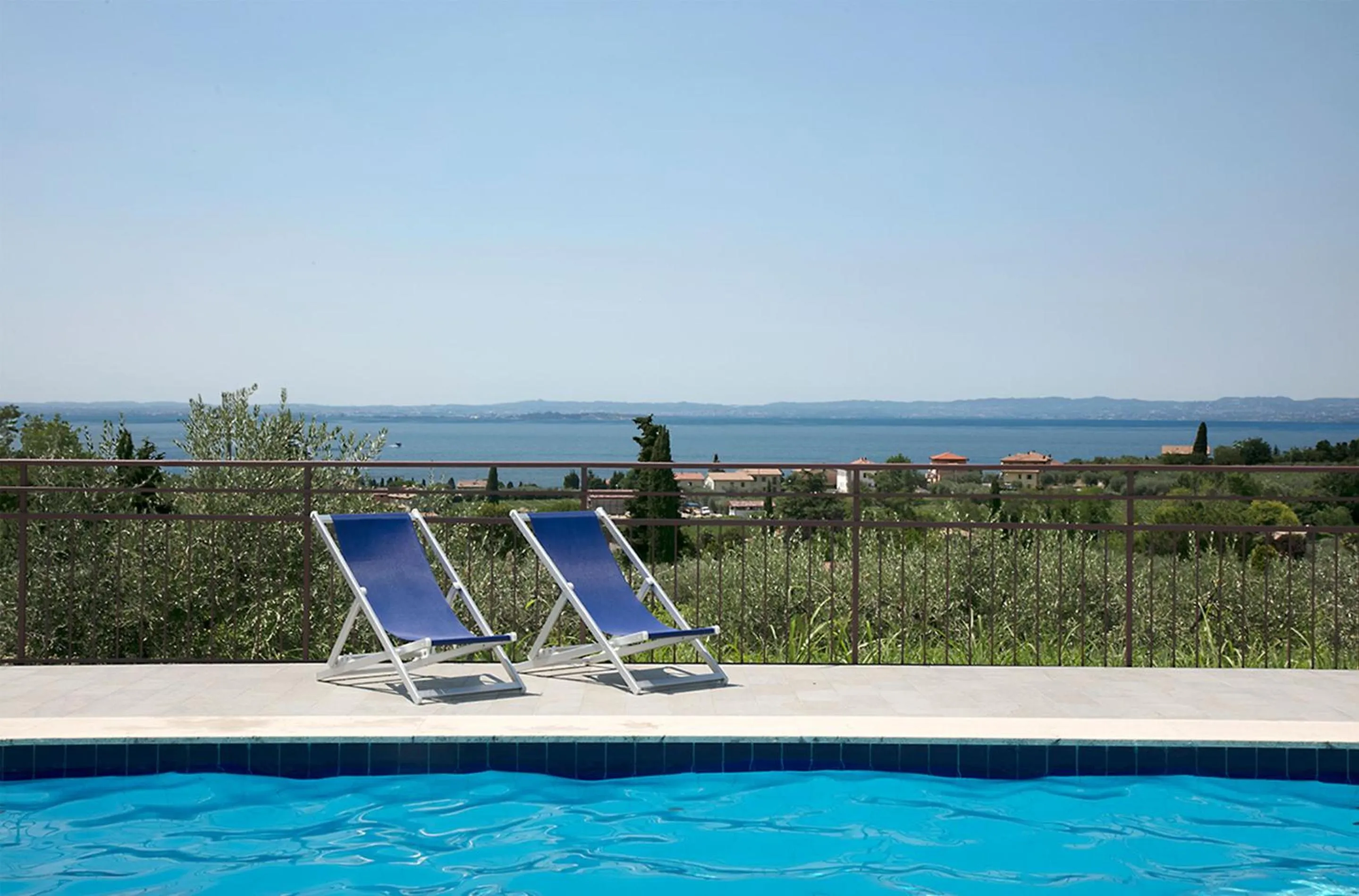 Lake view in Appartamenti Bellavista