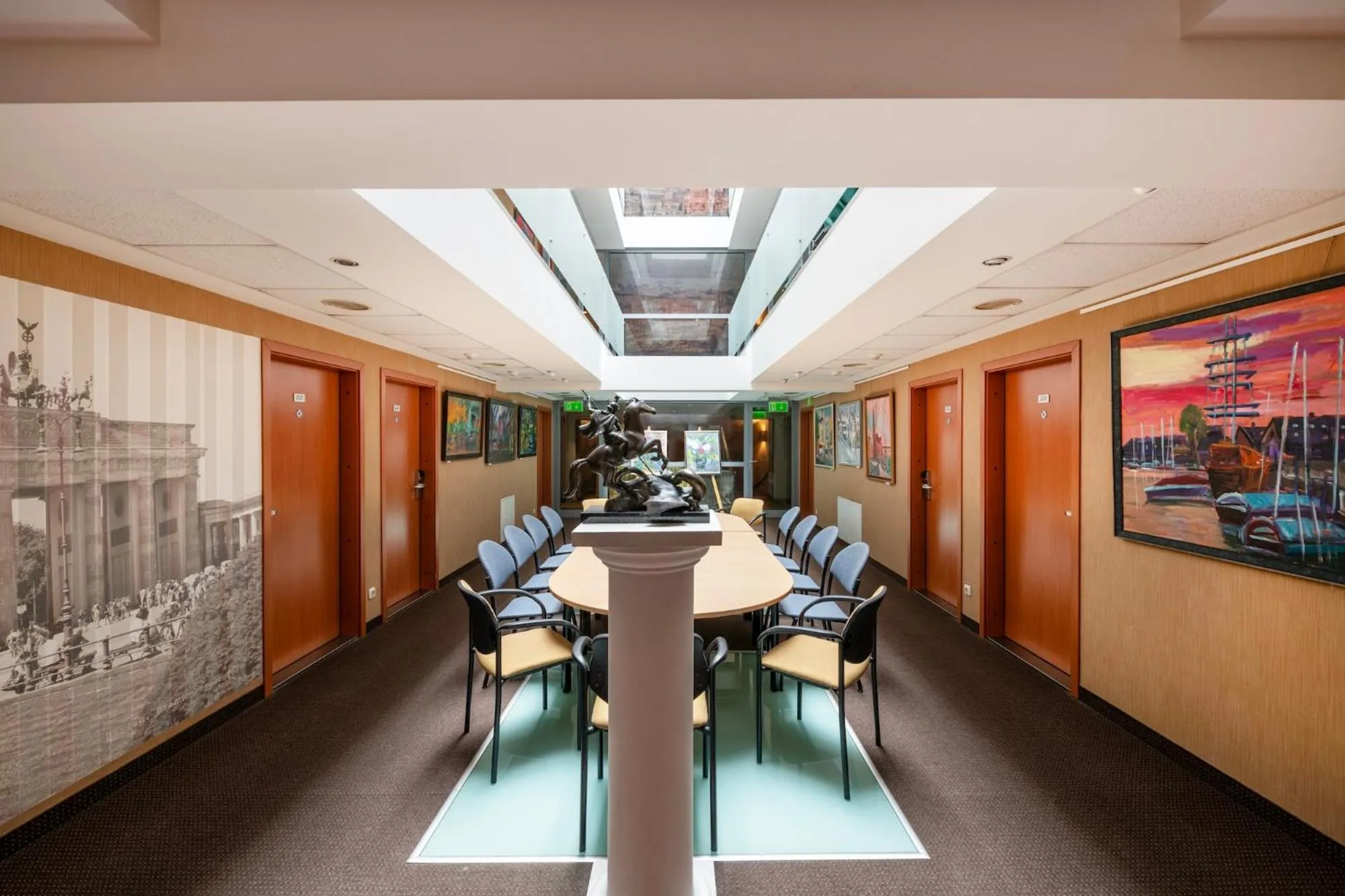 Area and facilities in Art City Inn