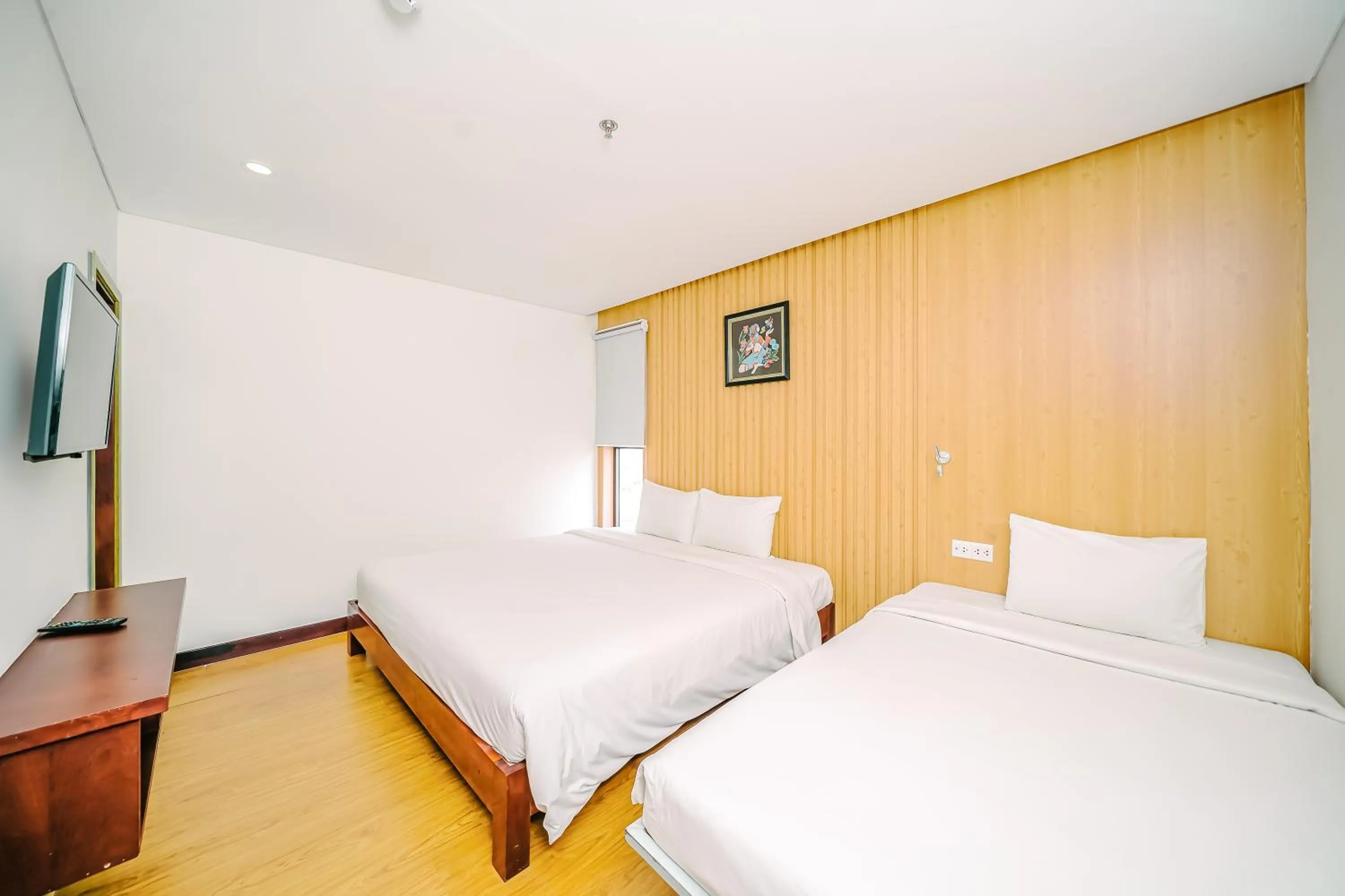 Two-Bedroom Apartment with City View in Gemma Hotel & Apartment Near Dragon Bridge