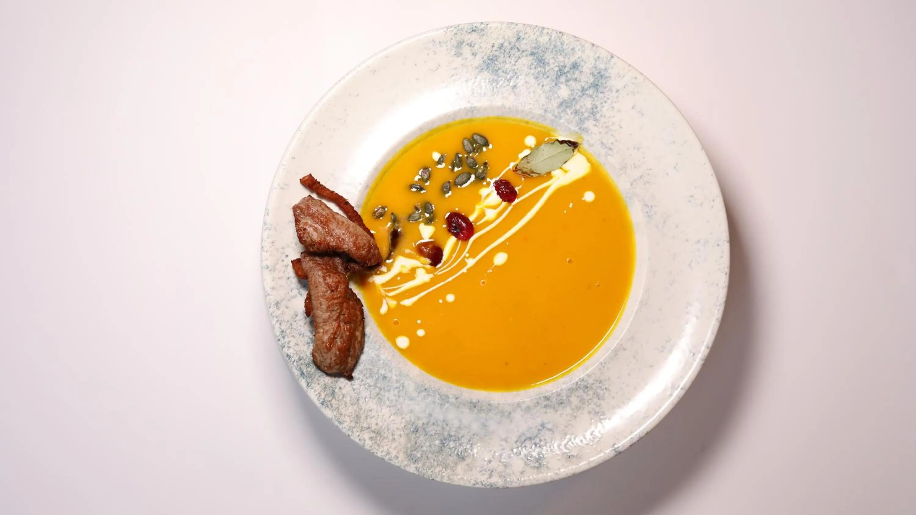 Restaurant/places to eat in BEST WESTERN Santakos Hotel