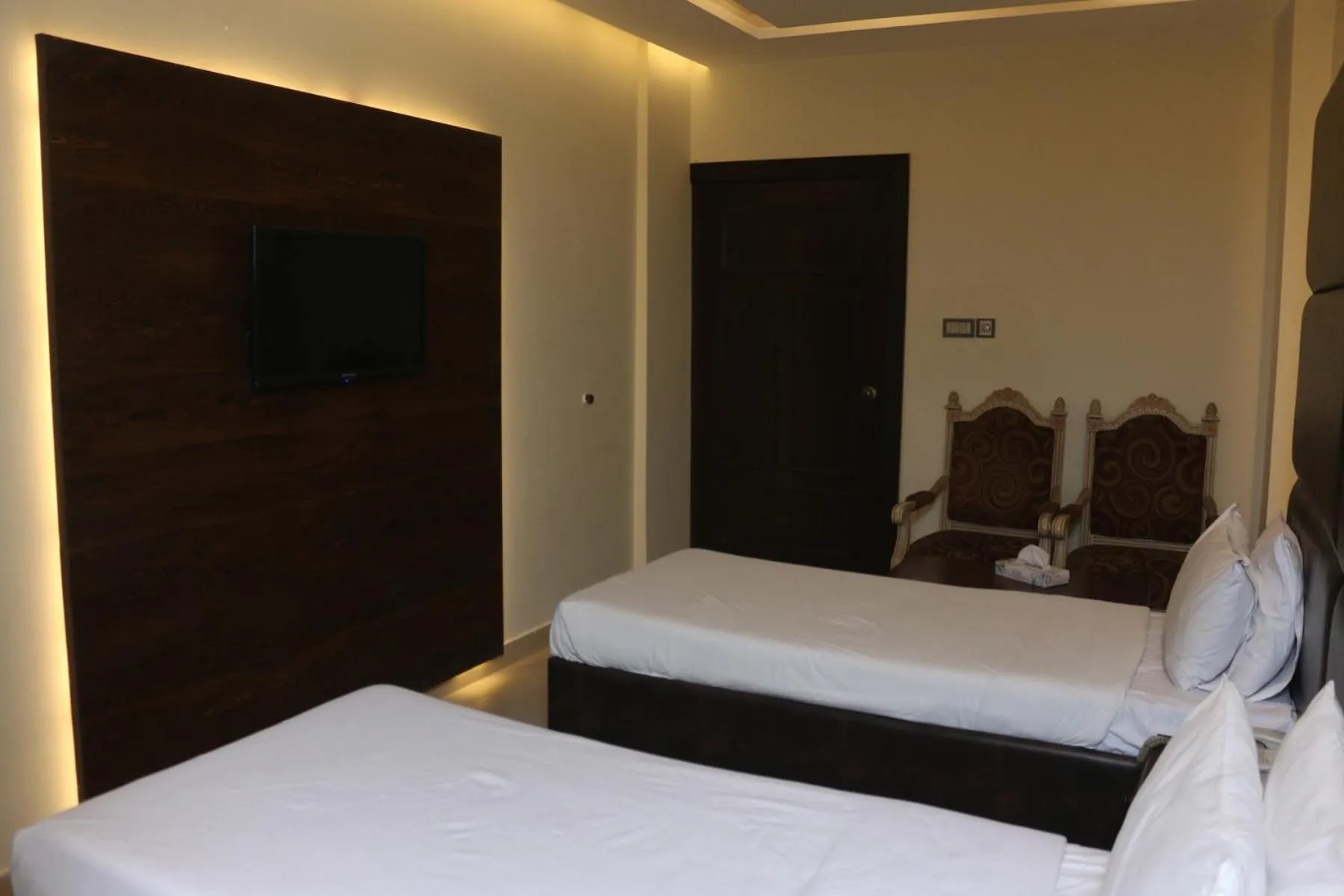 Bed in Hotel Mayfair