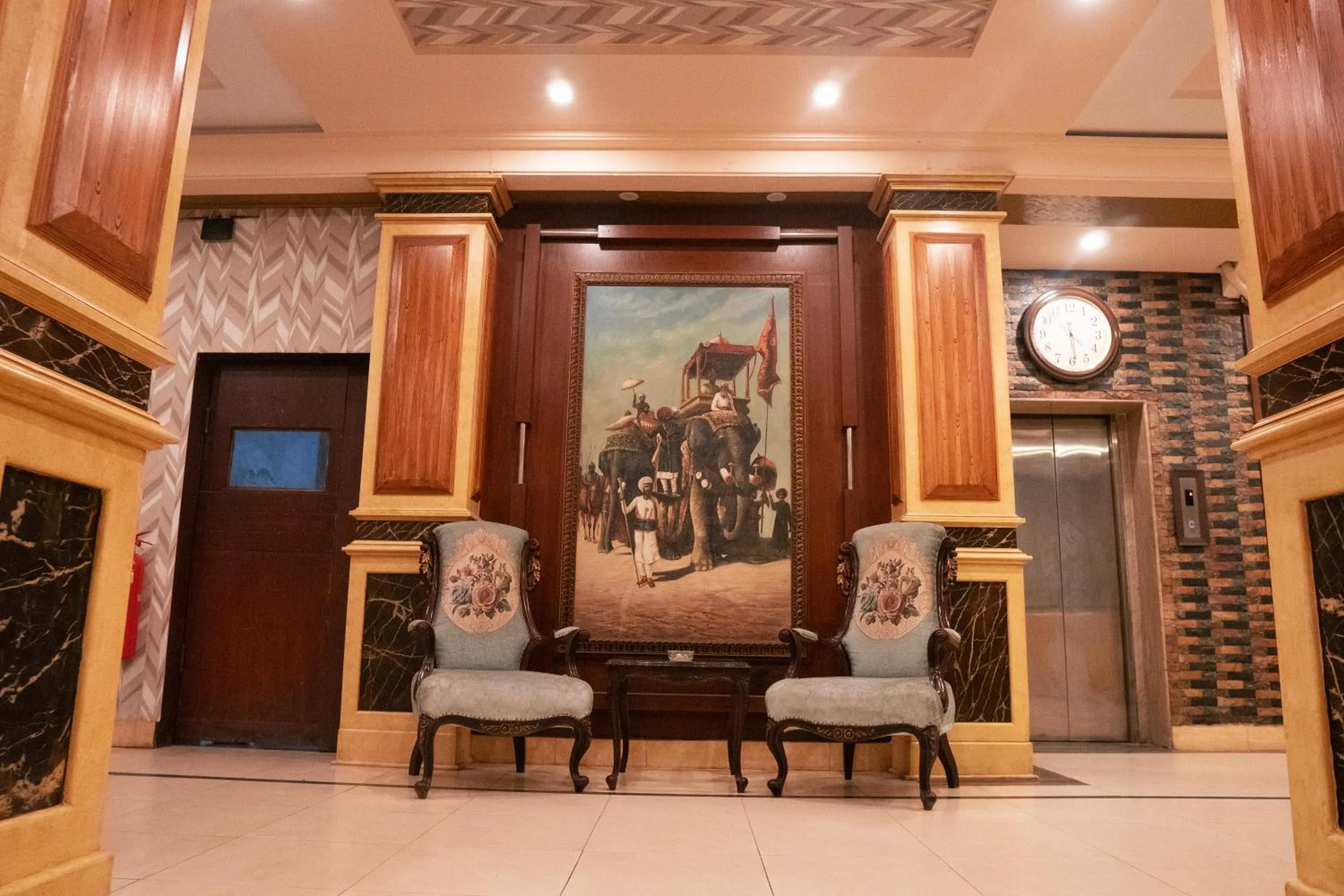 Property building in Hotel Mayfair