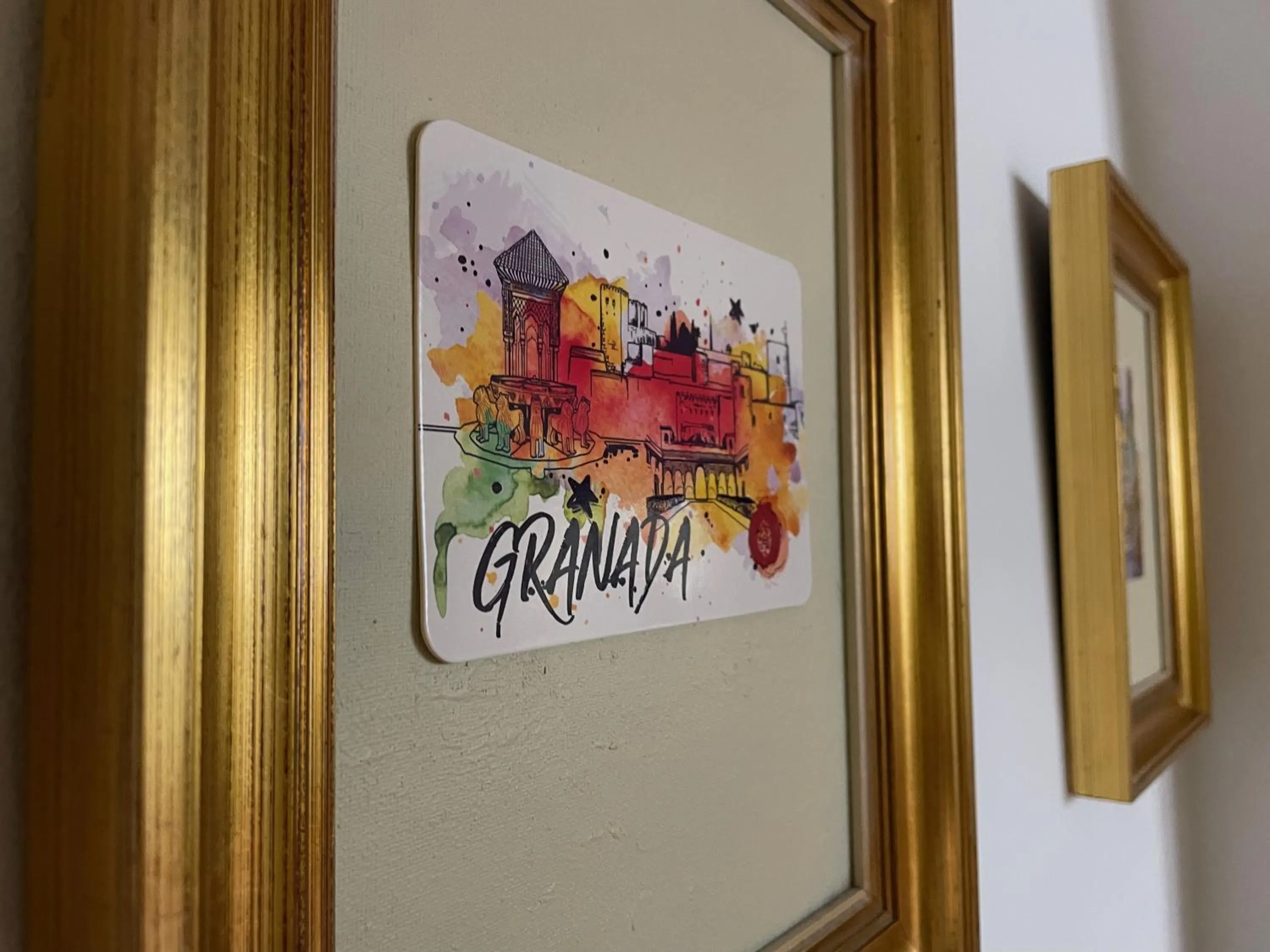 Decorative detail in Apartamentos Nest Flats Paseo de los Tristes