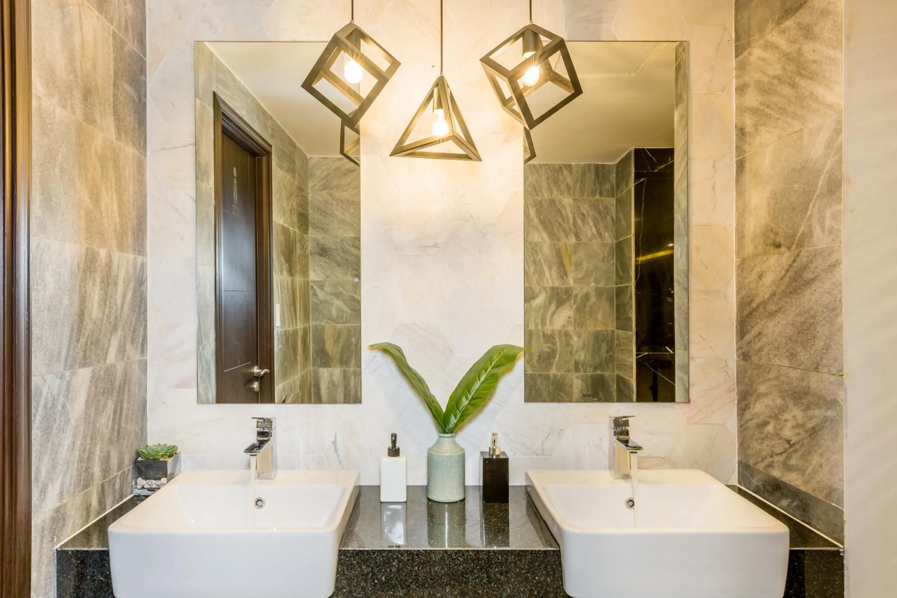 Bathroom in Platinum Danang Hotel