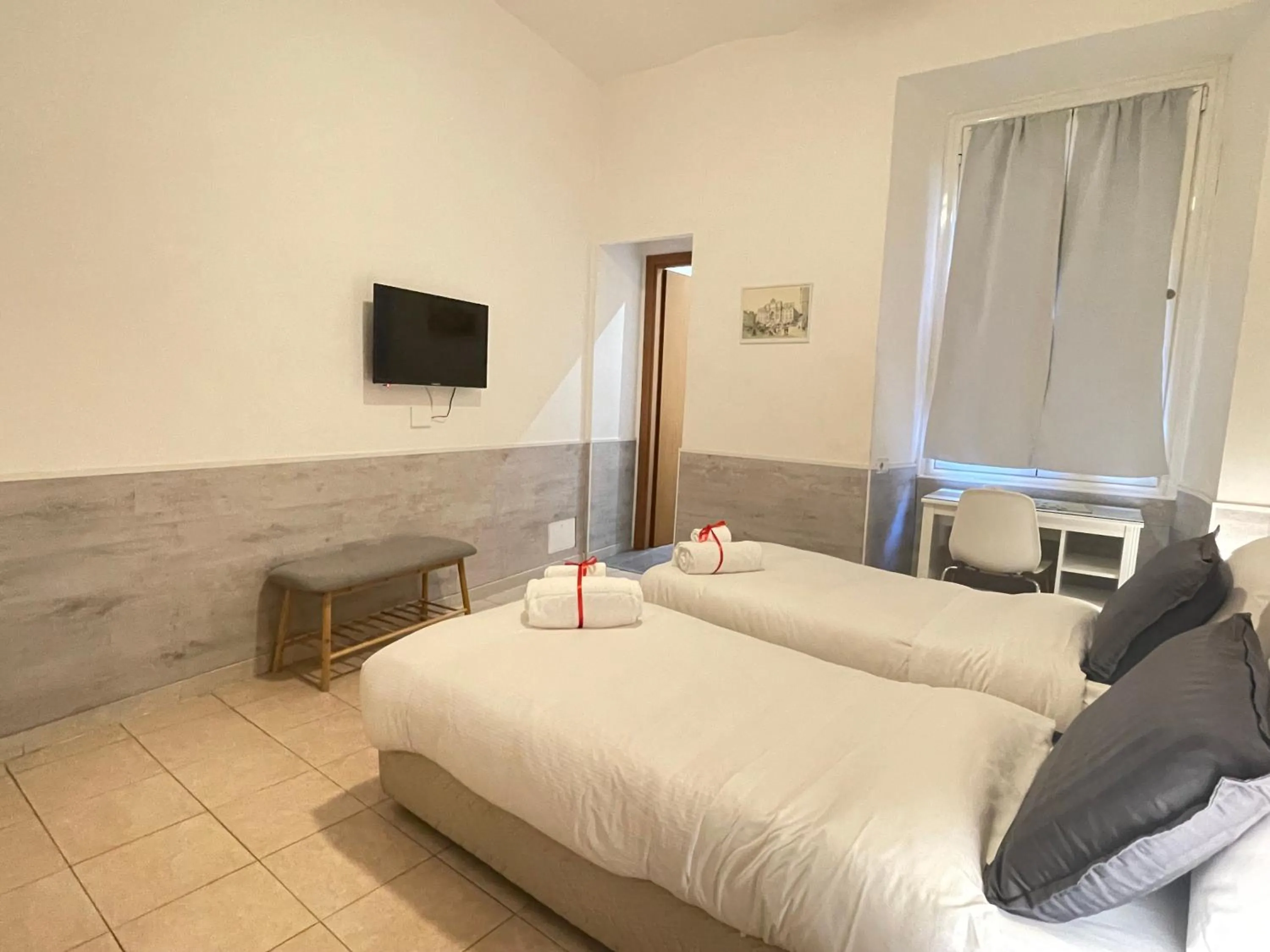 Bedroom, Bed in Roman Holidays Rooms Otranto